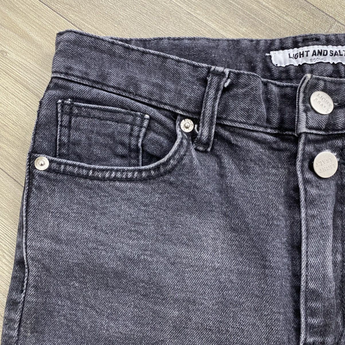 Japanese Brand 2000s Light And Salt Black Washed Y2K Lgb Style Flared Jeans Size US 27 - 6 Thumbnail