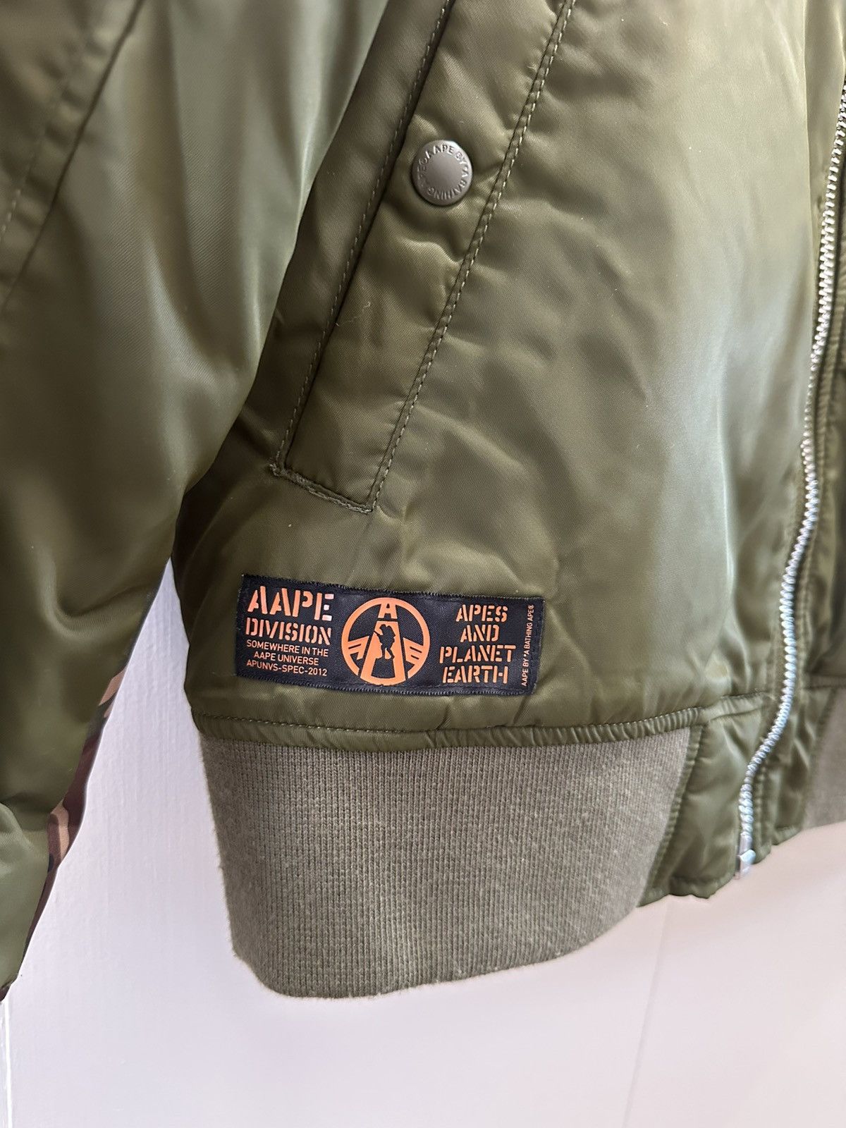 Aape AAPE by A Bathing Ape Olive Green Bomber Jacket Size US M / EU 48-50 / 2 - 6 Thumbnail