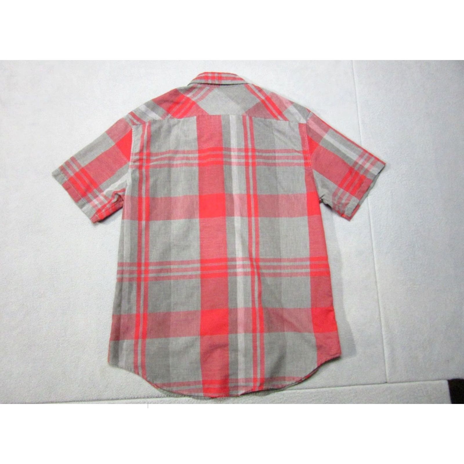 Ecko Unltd. Ecko Unltd. Shirt Mens Large Gray Red Plaid Short Sleeve Button Up Pocket 90s Y2K Casual Shirt Mens L Gray Red Plaid Button-Up Pulse 90s Theme Size US L / EU 52-54 / 3 - 7 Thumbnail