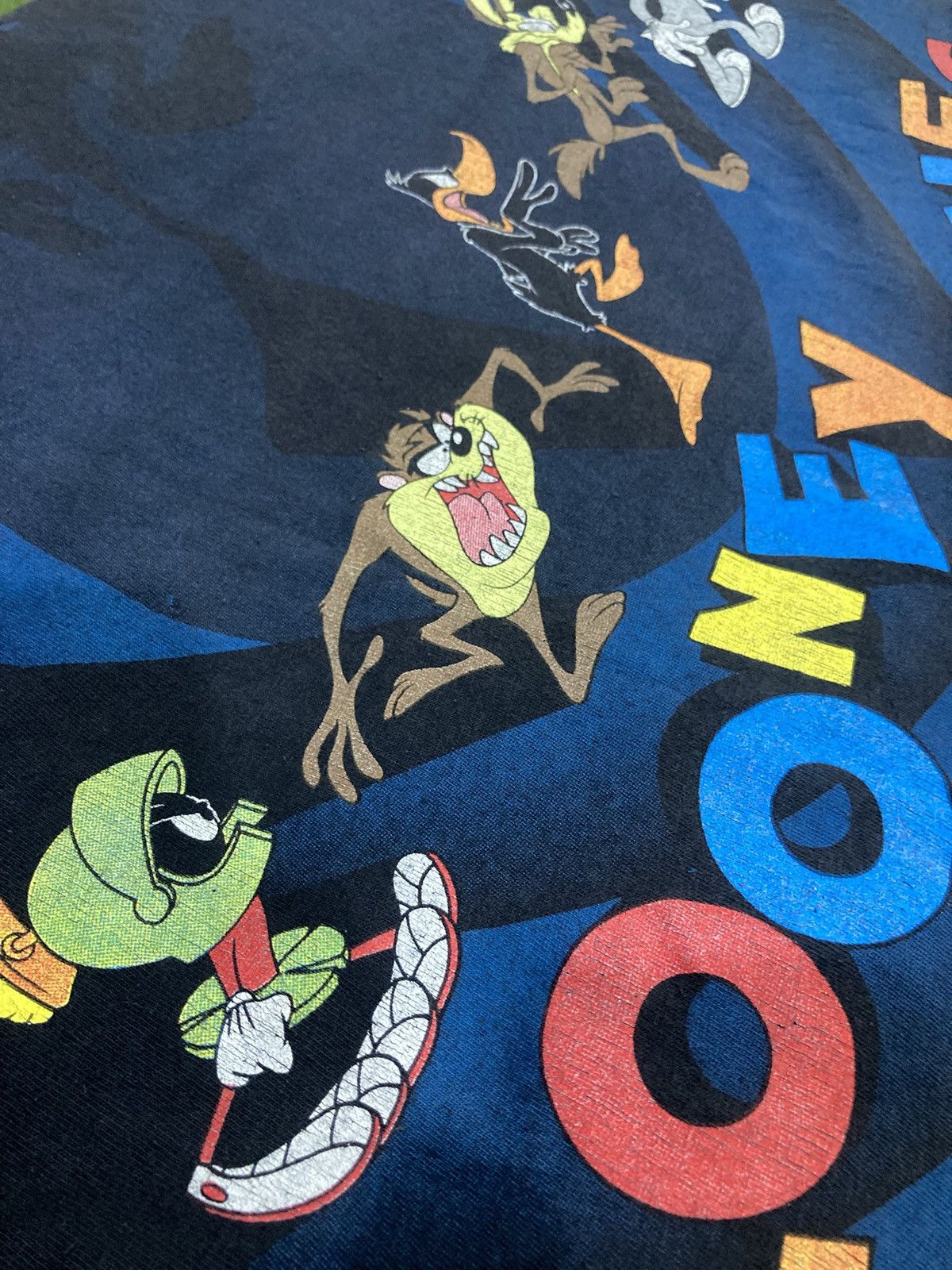 Vintage LOONEY TUNES 1992s Size US S / EU 44-46 / 1 - 7 Thumbnail