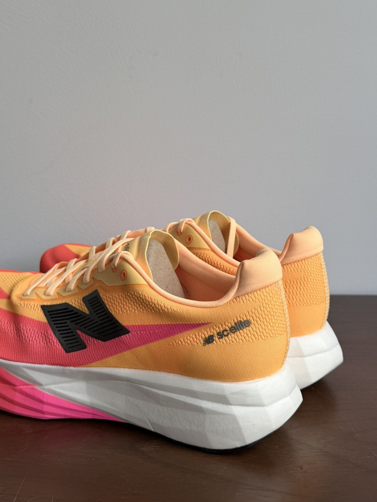 New Balance New Balance FuelCell SuperComp Elite v5 Size US 9.5 / EU 42-43 - 7 Thumbnail