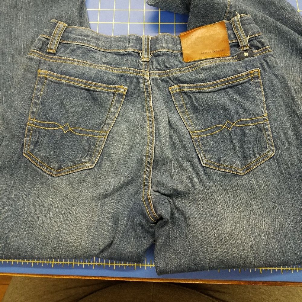 Lucky Brand Lucky Brand Jeans 14 Classic Straight 28 Inseam Size 36" / US 14 / IT 50 - 1 Thumbnail