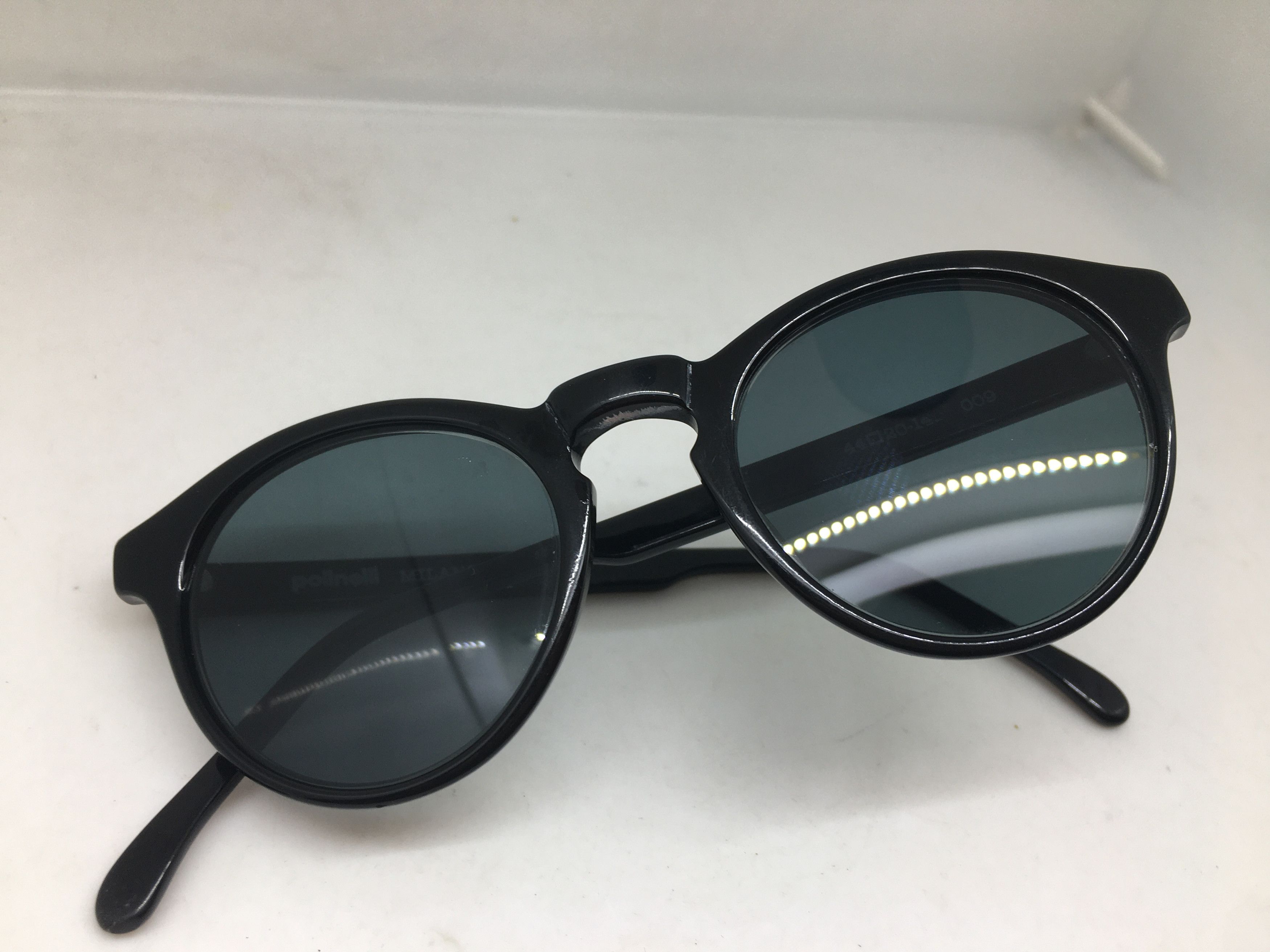 Vintage Polinelli Milano Black Keyhole Sunglasses ARISTOCRAT Size ONE SIZE - 7 Thumbnail