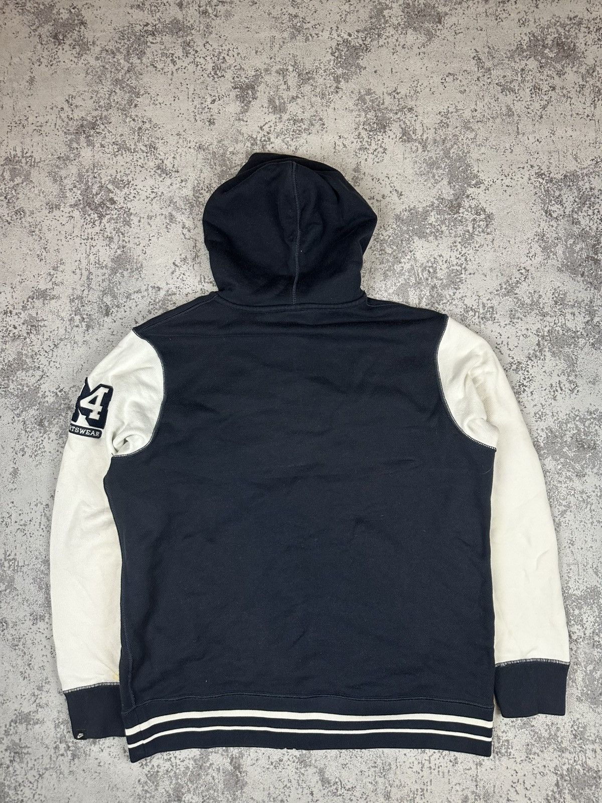 Nike Nike Vintage Zip Hoodie Big Logo Y2K Size US L / EU 52-54 / 3 - 7 Thumbnail