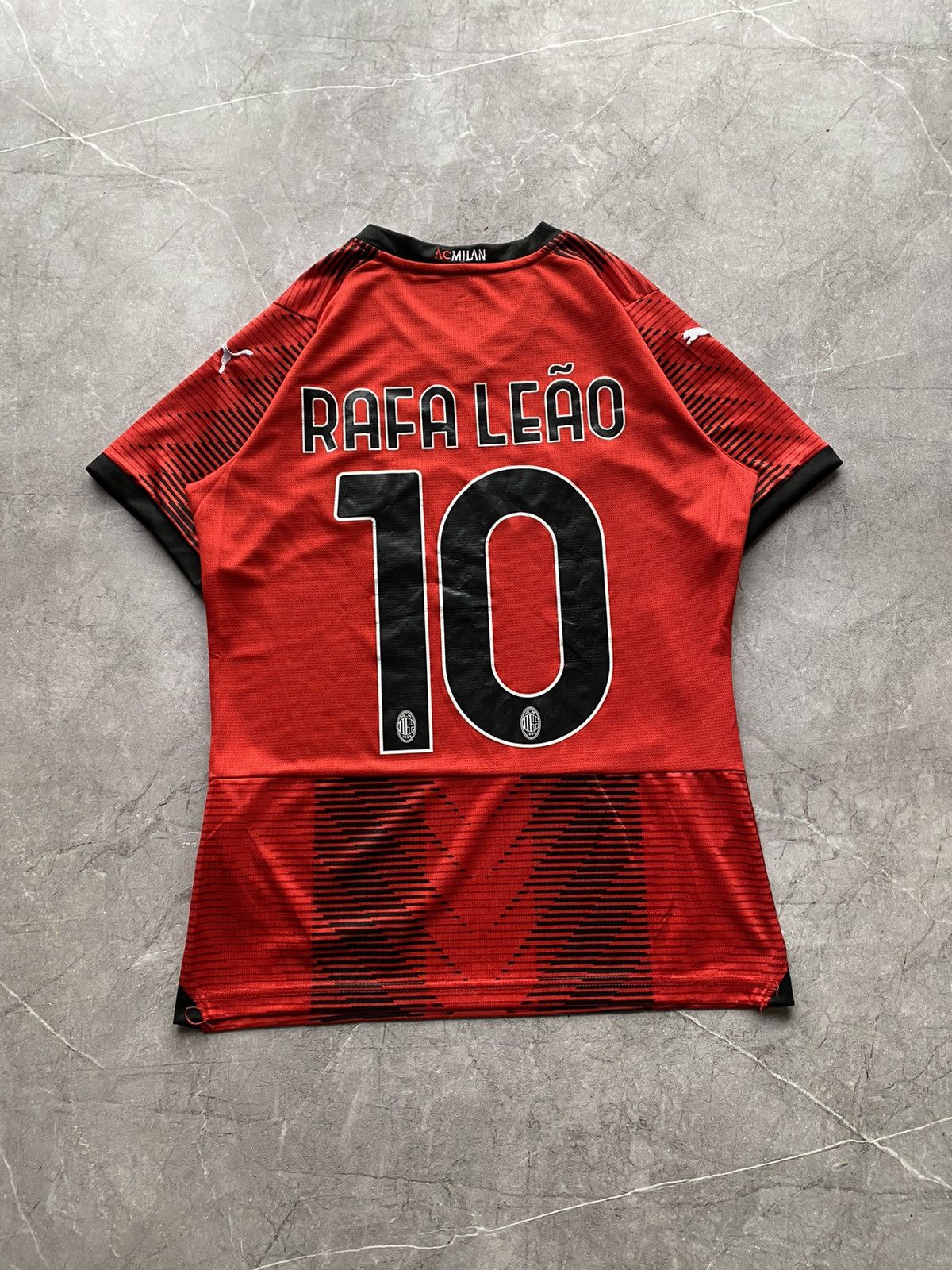Puma Puma AC Milan 2023/24 # 10 Rafa Leao Home Soccer Jersey Size US S / EU 44-46 / 1 - 4 Thumbnail