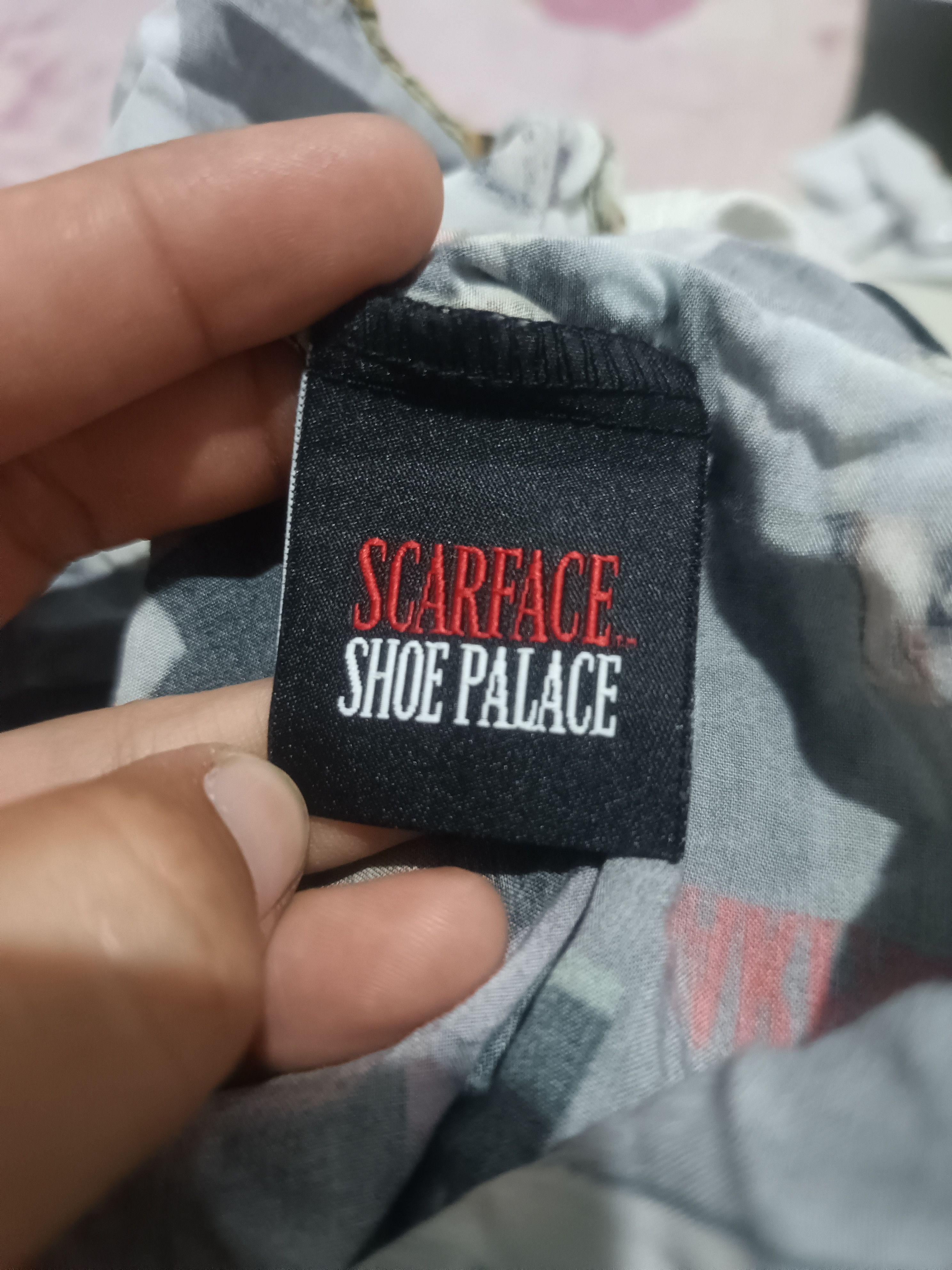 Shoe Palace Scarface AOP Buttons Up (Limited Edition) Size US L / EU 52-54 / 3 - 5 Thumbnail
