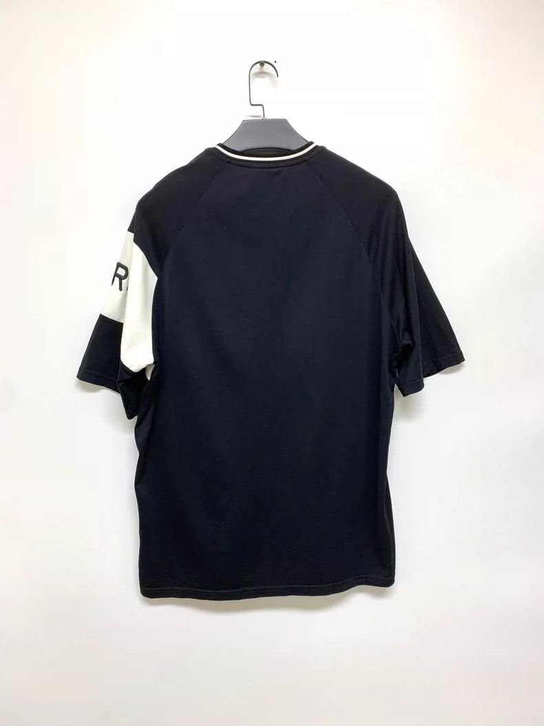 Givenchy Givenchy Size XXXLBlack and WhiteLogo T-Shirt 2505-Nextarro Size US XL / EU 56 / 4 - 2 Thumbnail