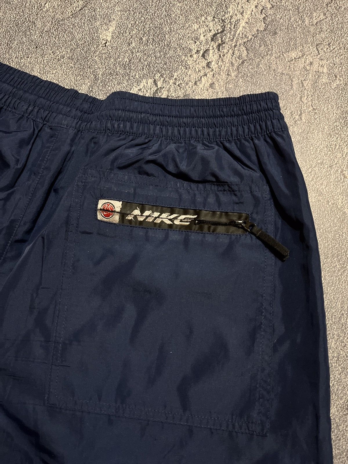 Nike × Vintage Vintage Mans Nike Team Shorts Swoosh Size US 36 / EU 52 - 4 Thumbnail