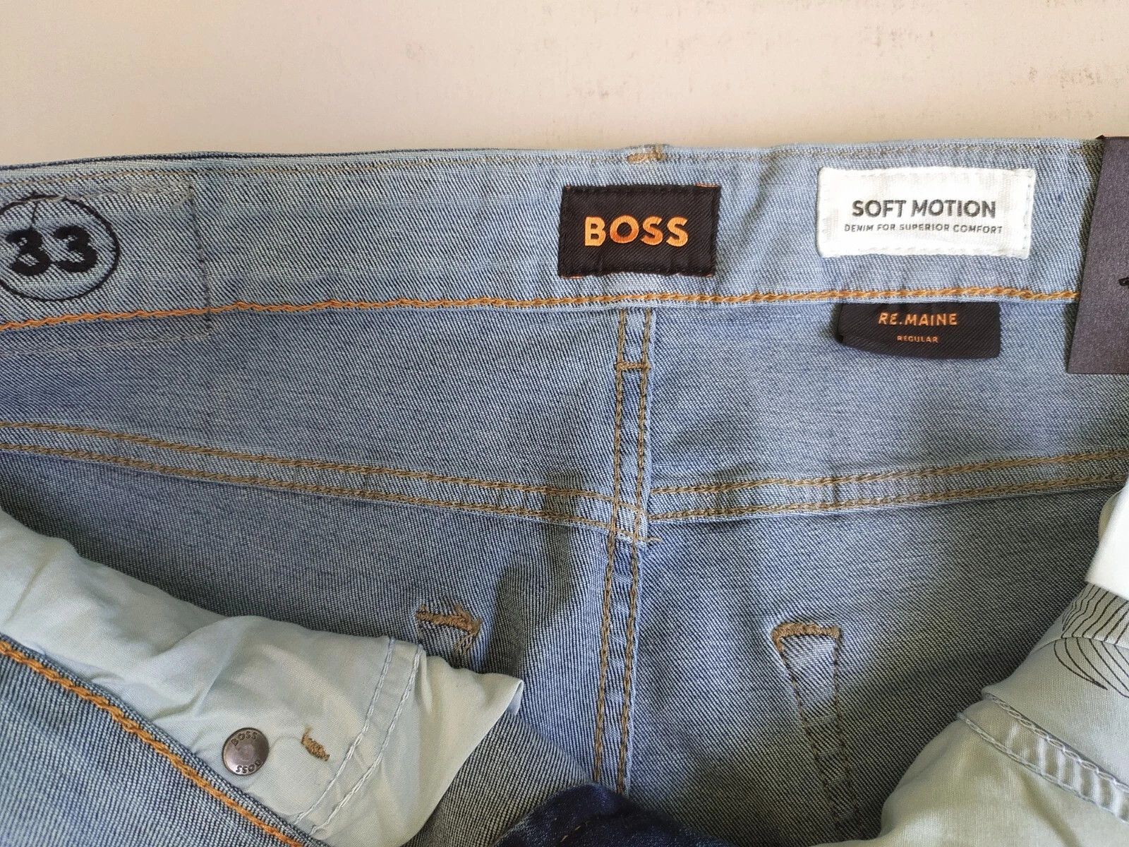 Hugo Boss HUGO BOSS RE.MAINE Regular fit men's Jeans T 1246 Size US 33 - 7 Thumbnail