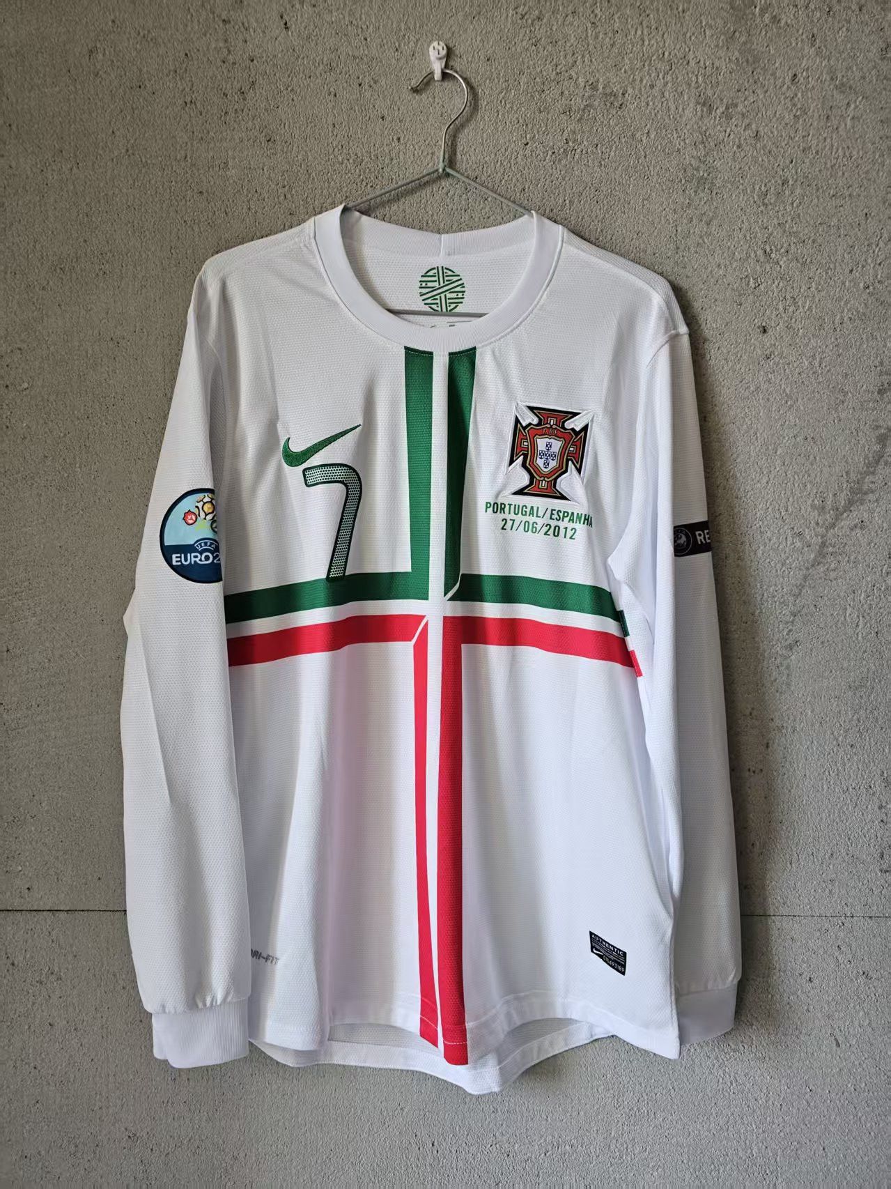 Other 2012 Portugal #7 C Ronaldo Jersey Size US S / EU 44-46 / 1 - 1 Thumbnail