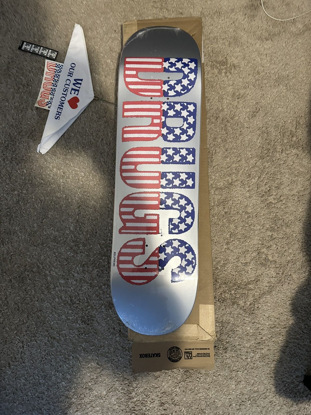 Supreme Supreme Drugs Skateboard Deck Size ONE SIZE - 2 Thumbnail