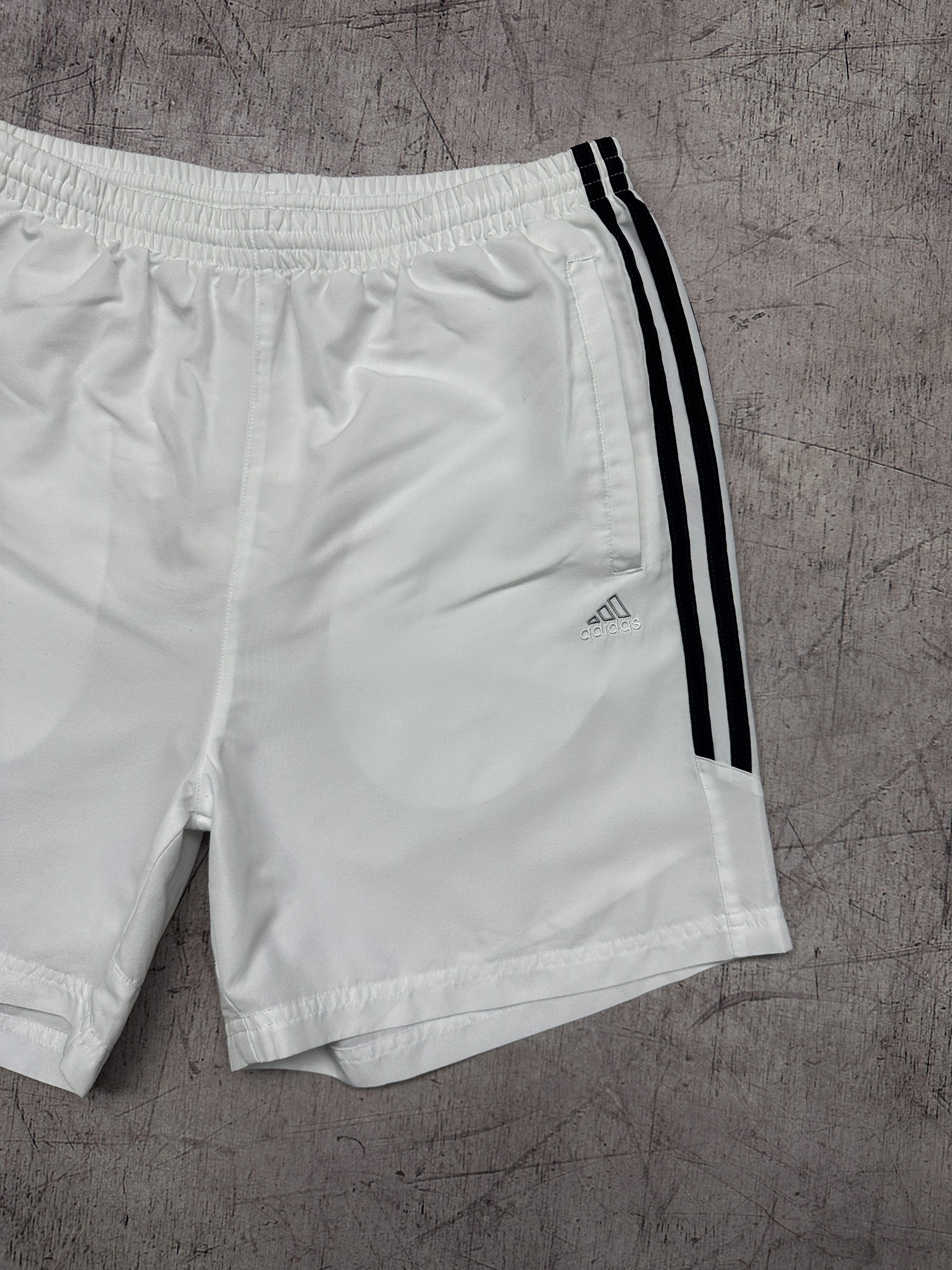 Adidas Adidas Vintage Mens Nylon Swimming Shorts Size US 32 / EU 48 - 2 Thumbnail