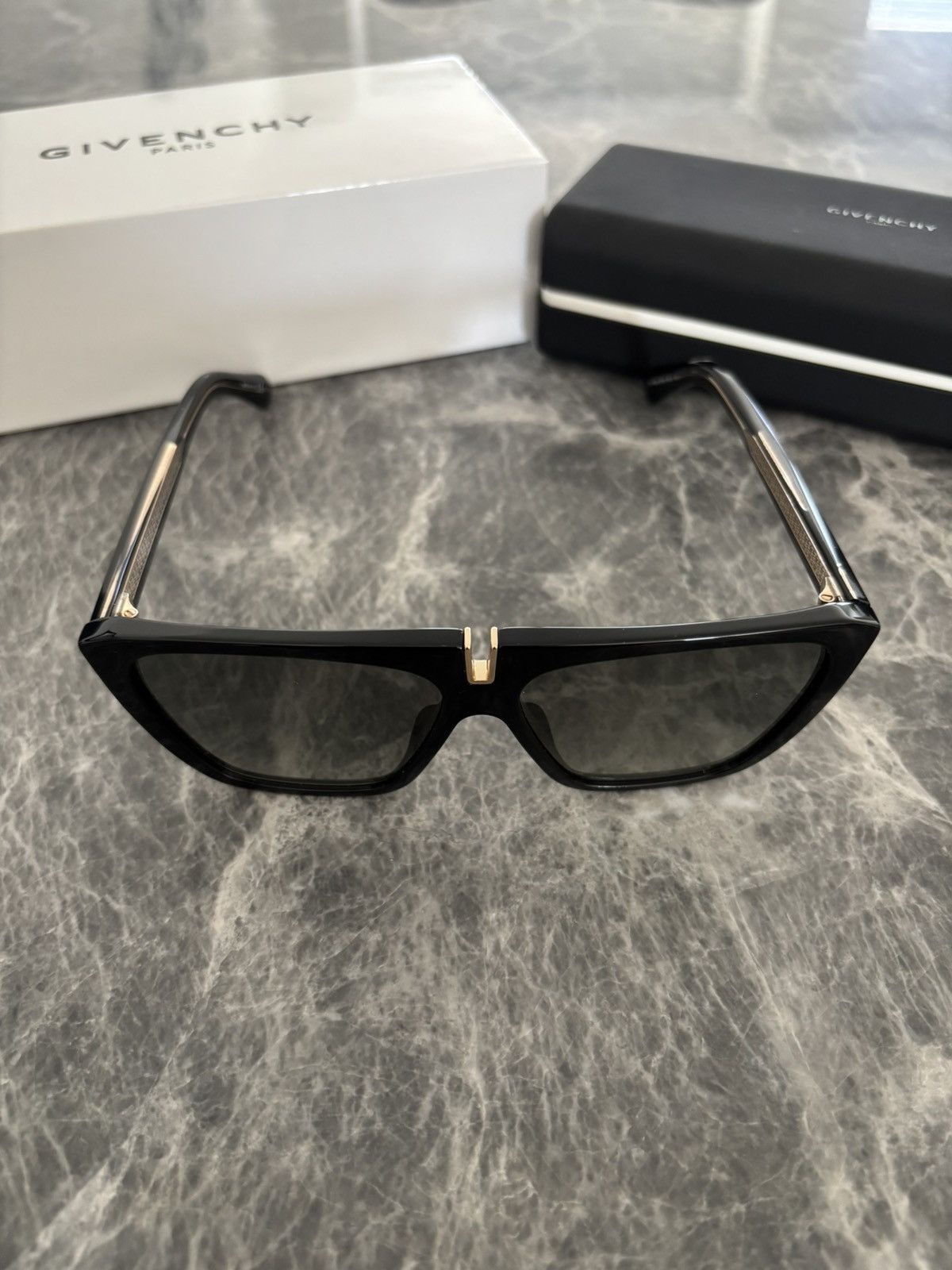 Givenchy Givenchy Sunglasses Size ONE SIZE - 4 Thumbnail