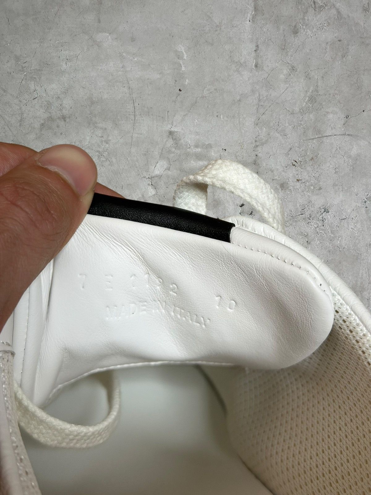 Fendi Fendi Leather Sneakers Size US 11 / EU 44 - 7 Thumbnail