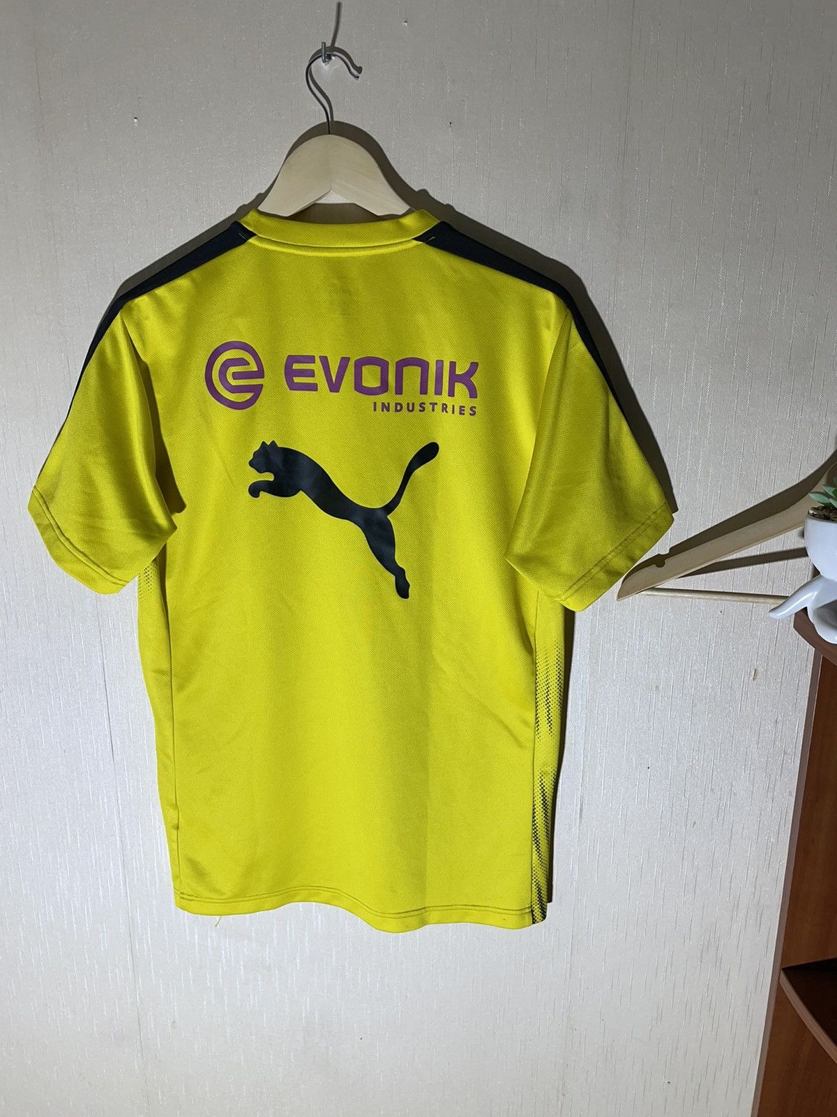 Puma Puma Borussia Dortmund 2018 soccer jersey Size US L / EU 52-54 / 3 - 2 Thumbnail