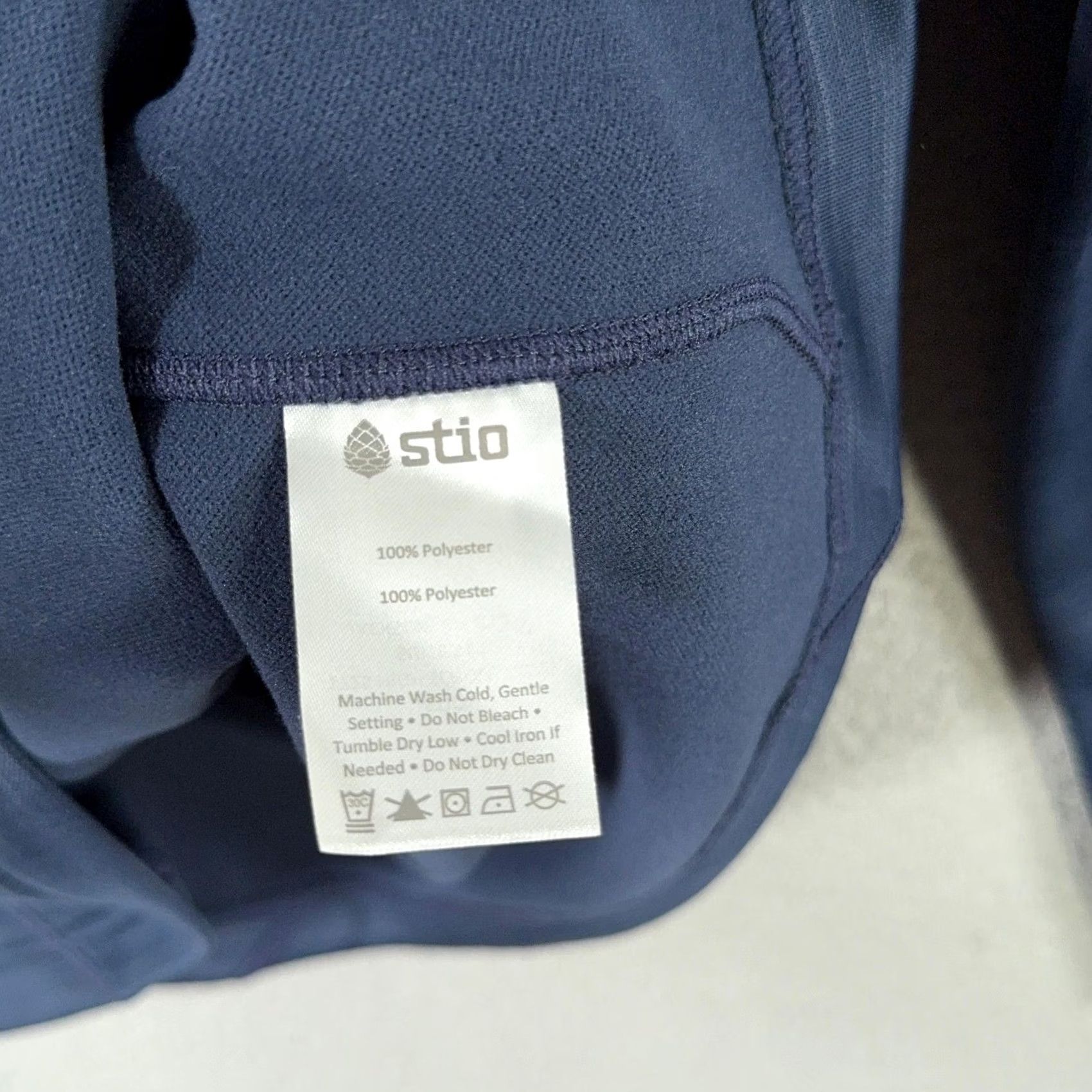 Vintage Stio Gannet Peak Half Zip Pullover Mens Large Navy Blue Fleece Sweater M26 Logo Size US L / EU 52-54 / 3 - 7 Thumbnail