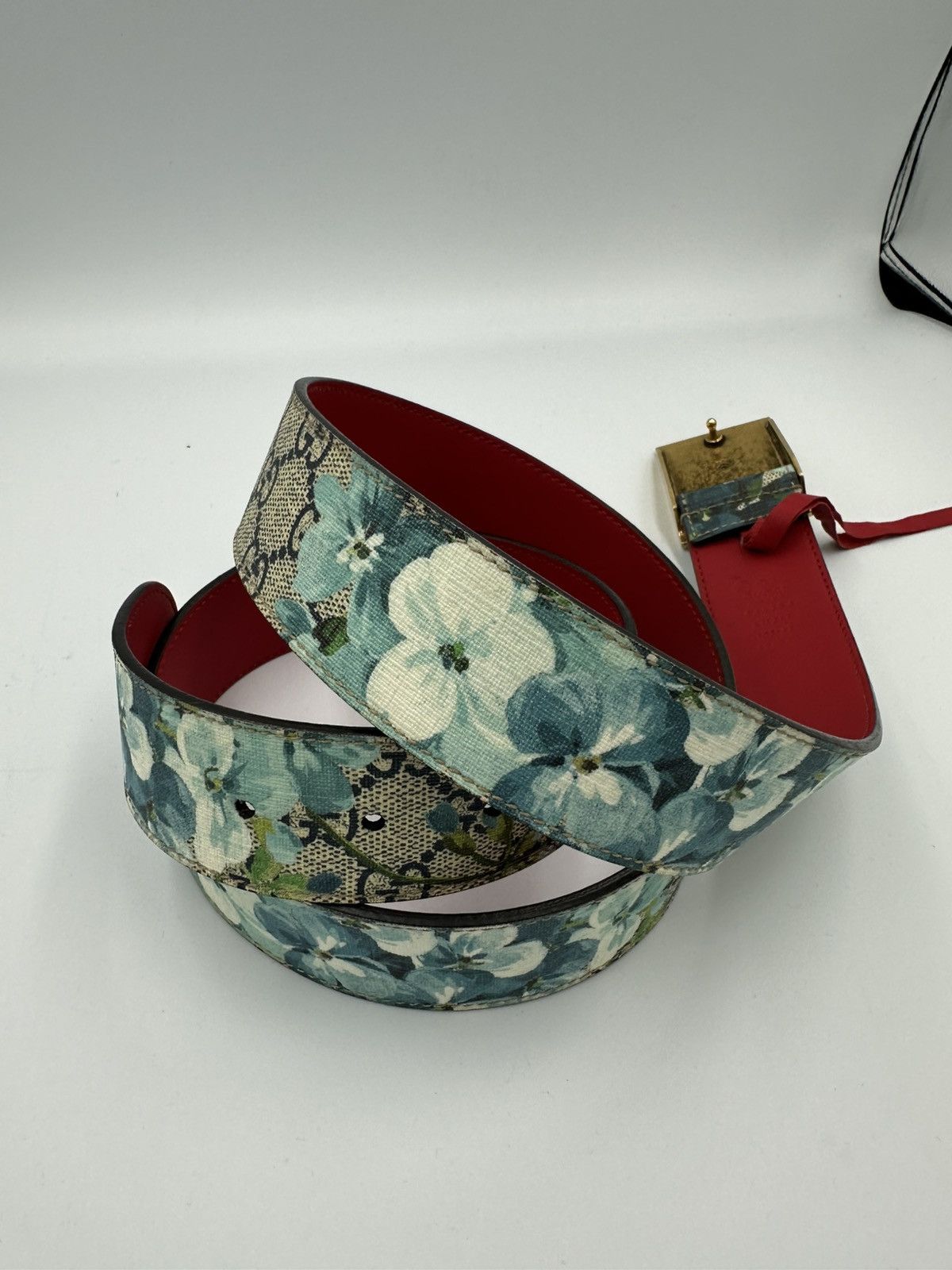 Gucci Lion Floral Belt
