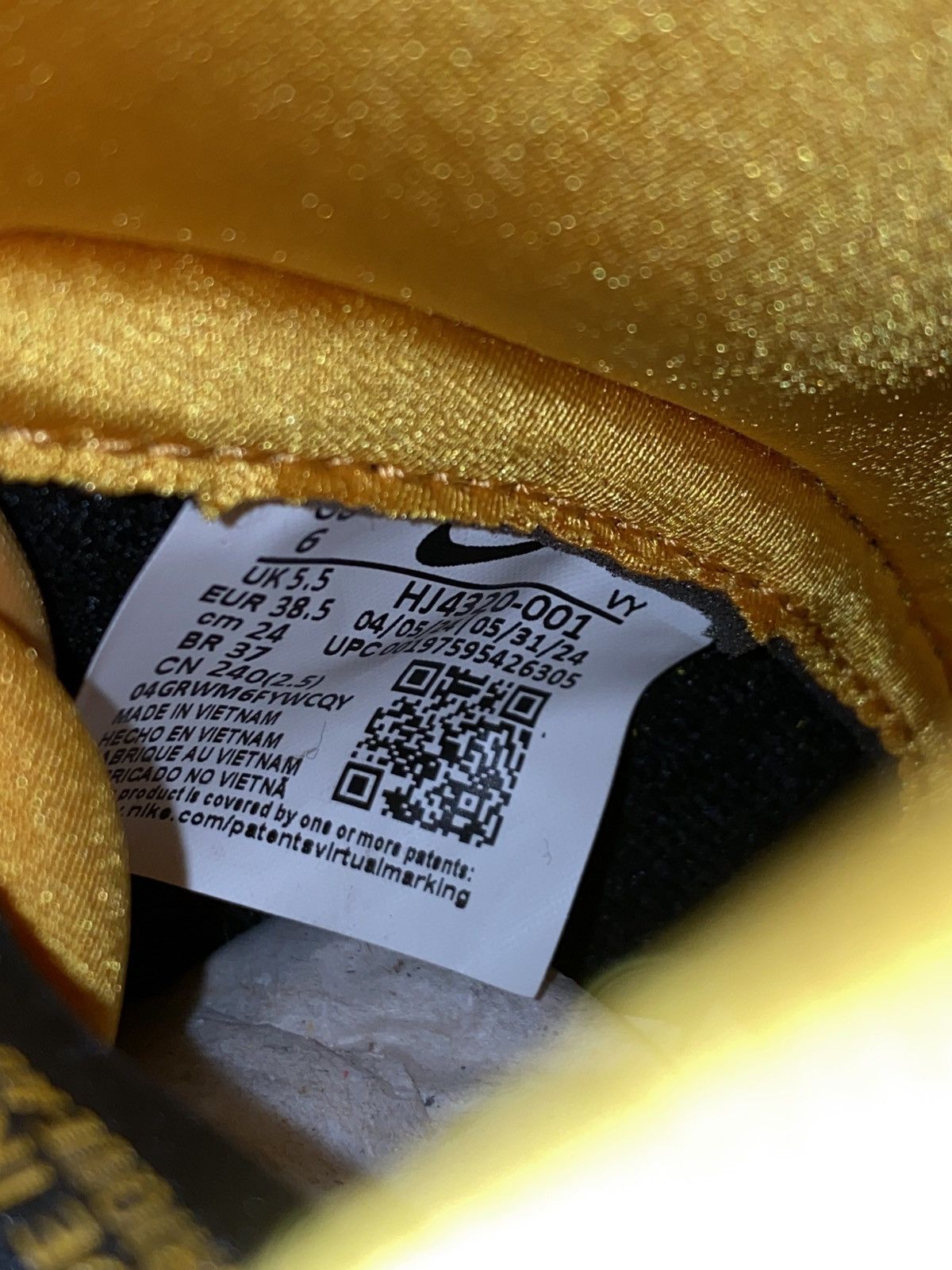 Nike Nike Dunk Hi “Wu Tang” Size US 7.5 / IT 37.5 - 9 Thumbnail