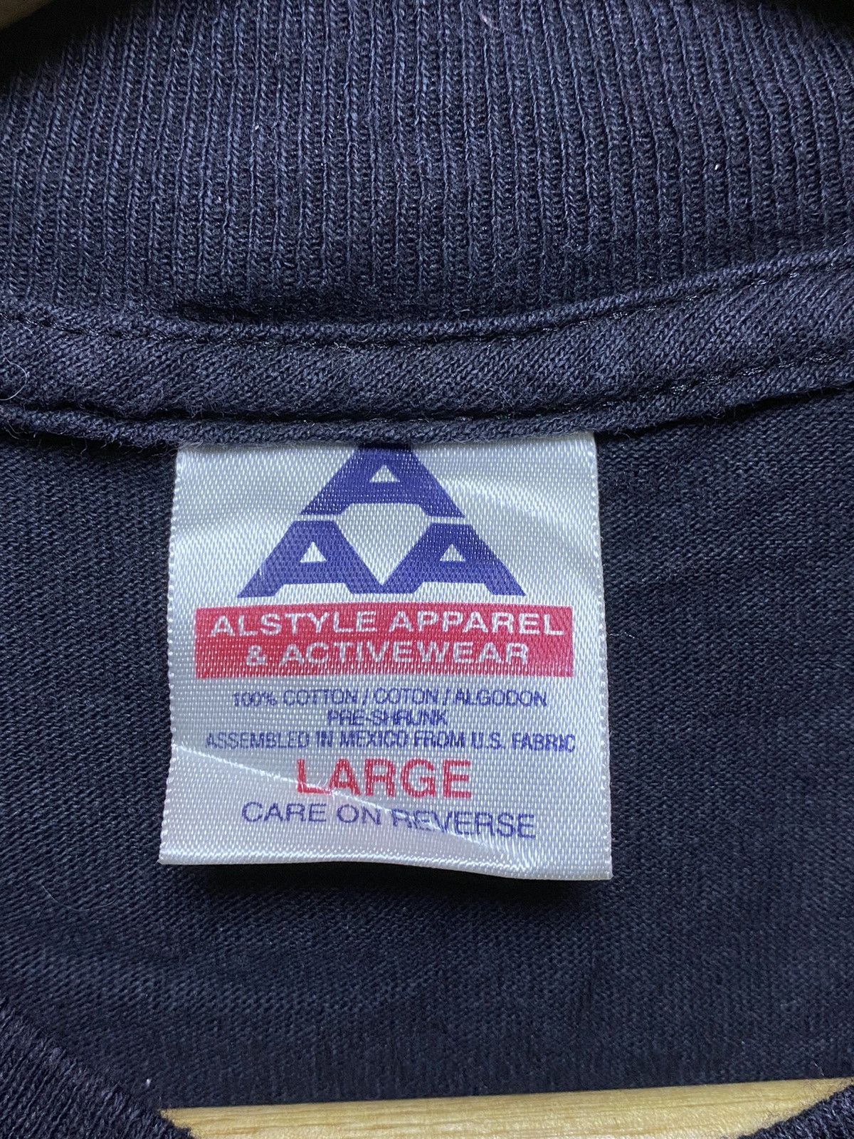 Vintage Vintage 90s Dragon Trinity product Size US L / EU 52-54 / 3 - 7 Thumbnail