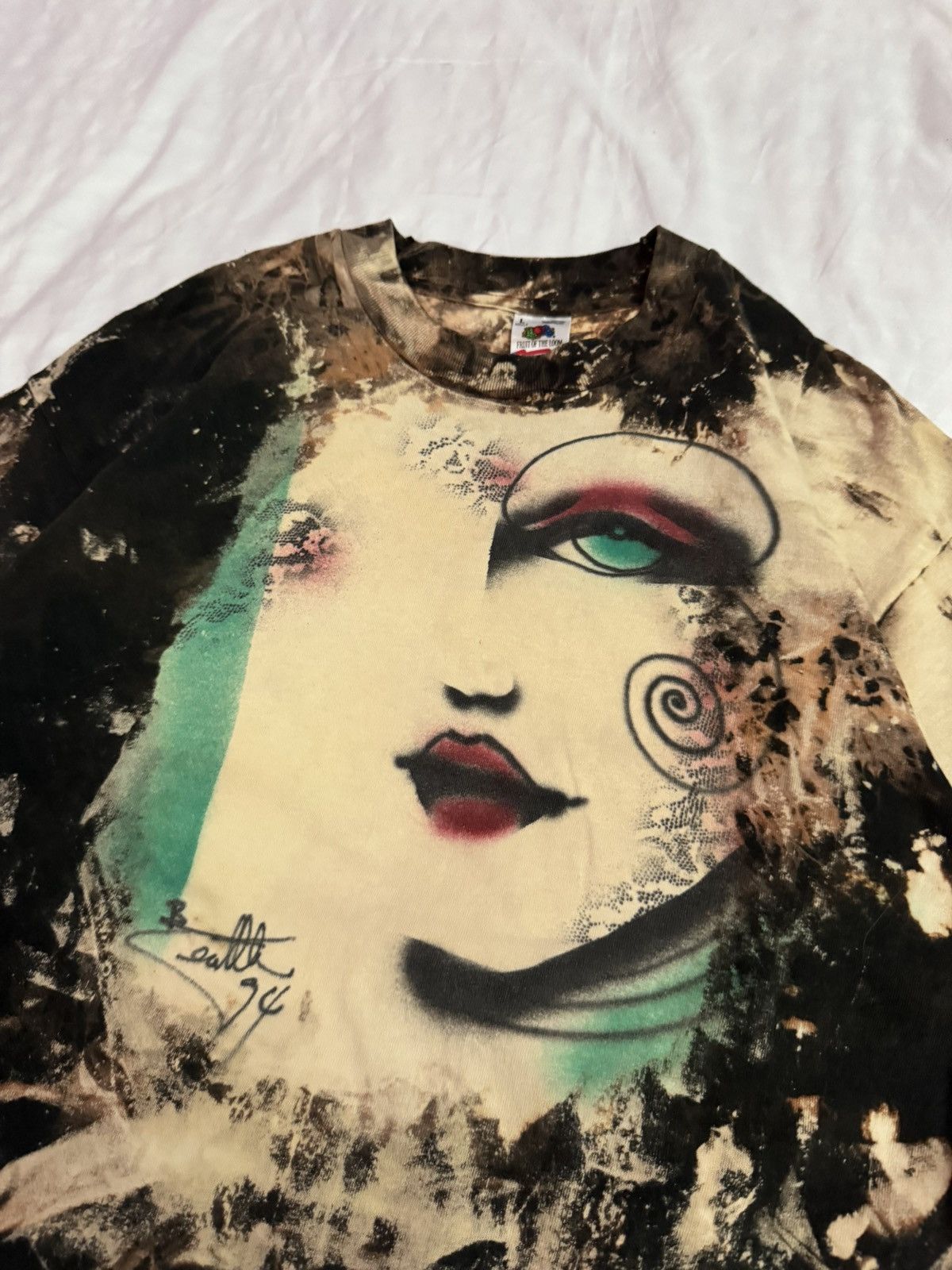 Vintage Vintage 90s Art Be Seattle Mosquitohead Styled Tees Size US L / EU 52-54 / 3 - 3 Thumbnail