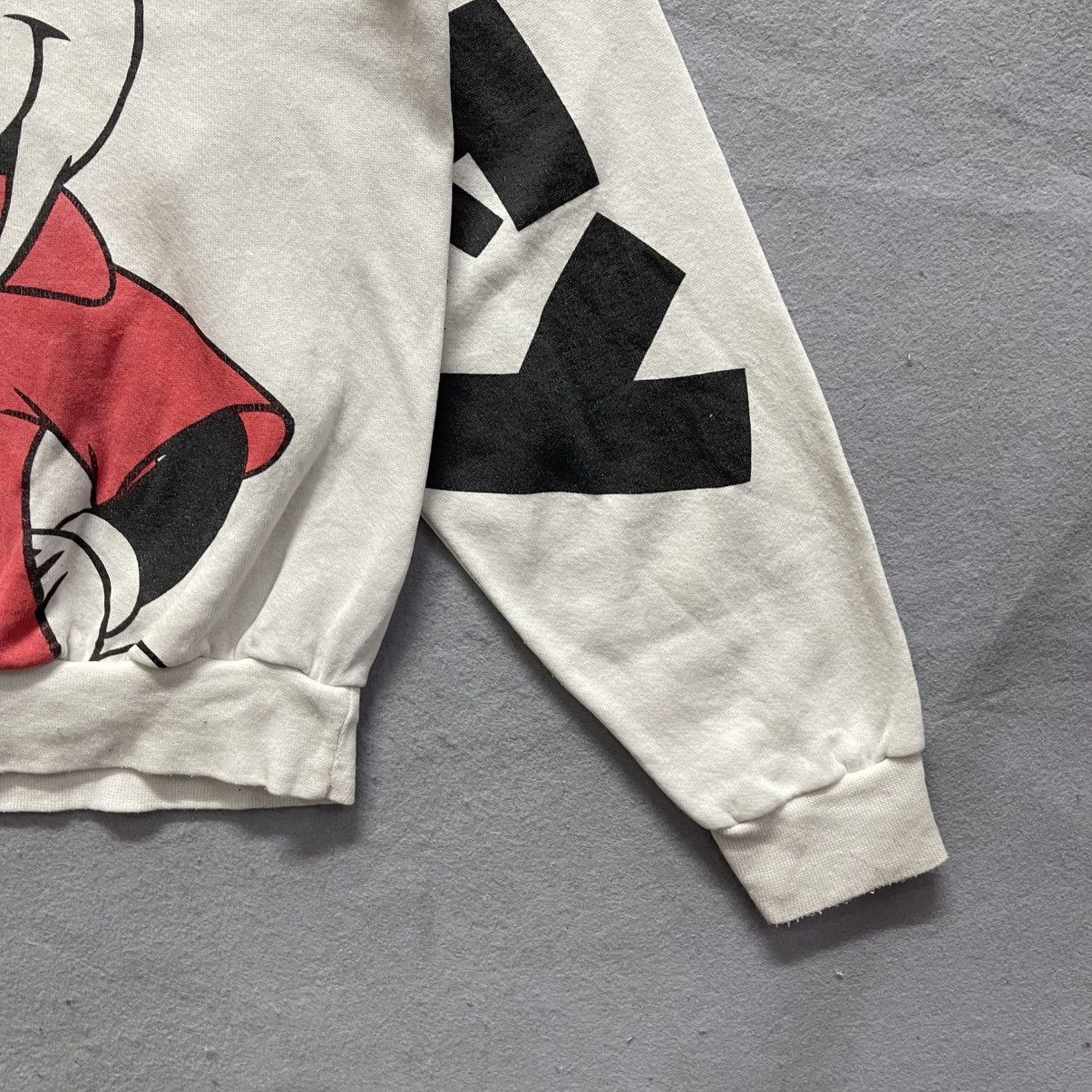 Disney Vintage 1980s Disney Mickey Mouse Sweatshirt Made in USA Size US M / EU 48-50 / 2 - 5 Thumbnail