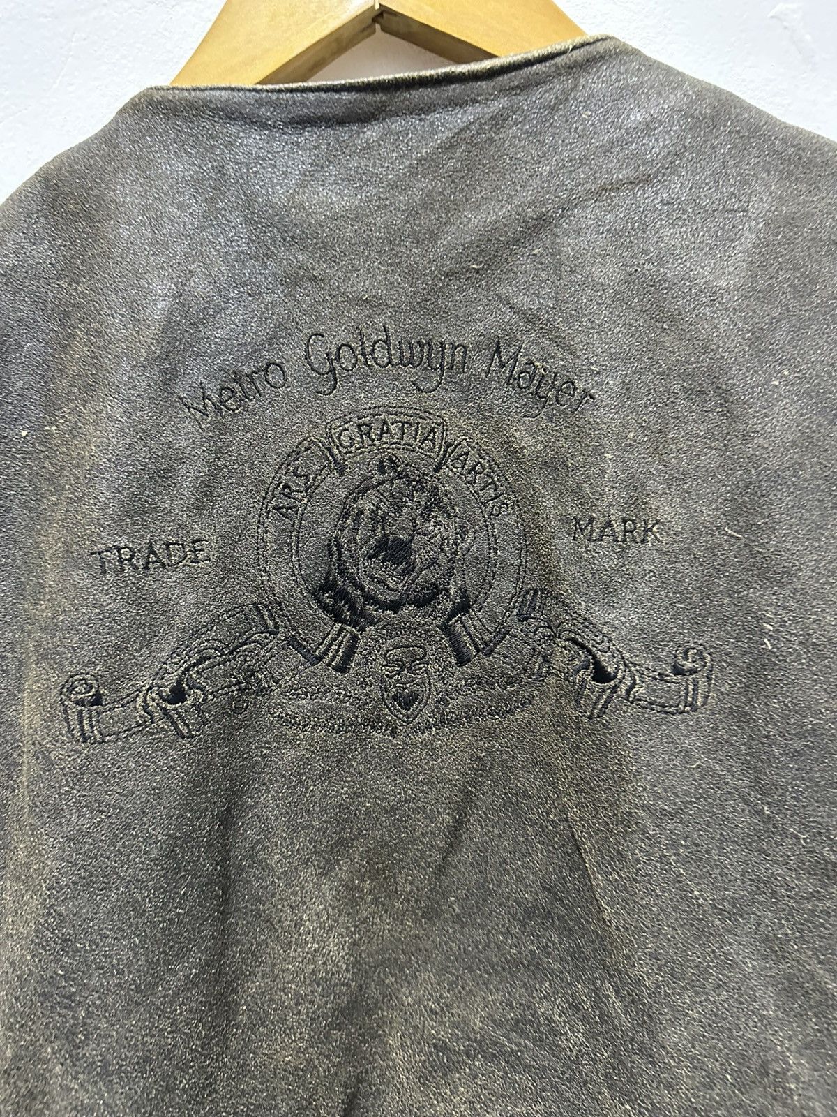 Other Vintage MGM Metro Goldwyn Mayer leather Vest Design Size US M / EU 48-50 / 2 - 3 Thumbnail