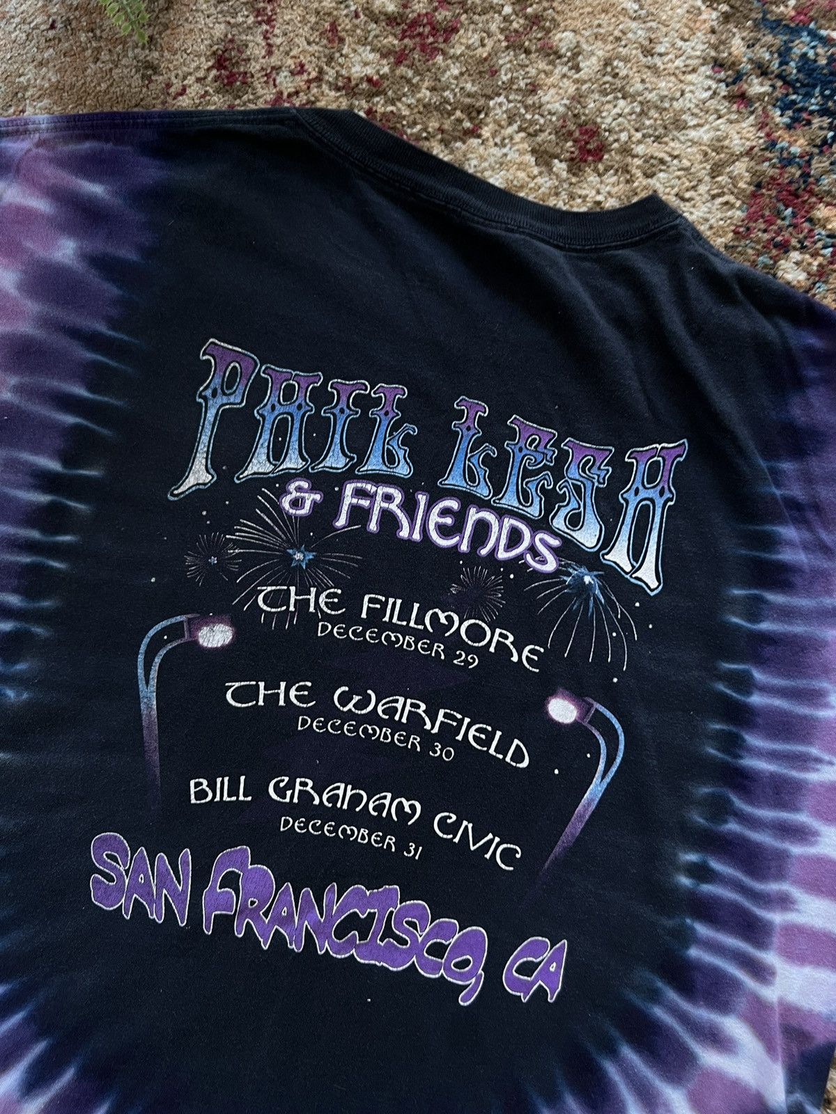 Band Tees × Grateful Dead × Vintage 🎴 90’s PHIL LESH AND FRIENDS NEW YEARS RUN Y2K OVERSIZE TEE Size US XL / EU 56 / 4 - 6 Thumbnail