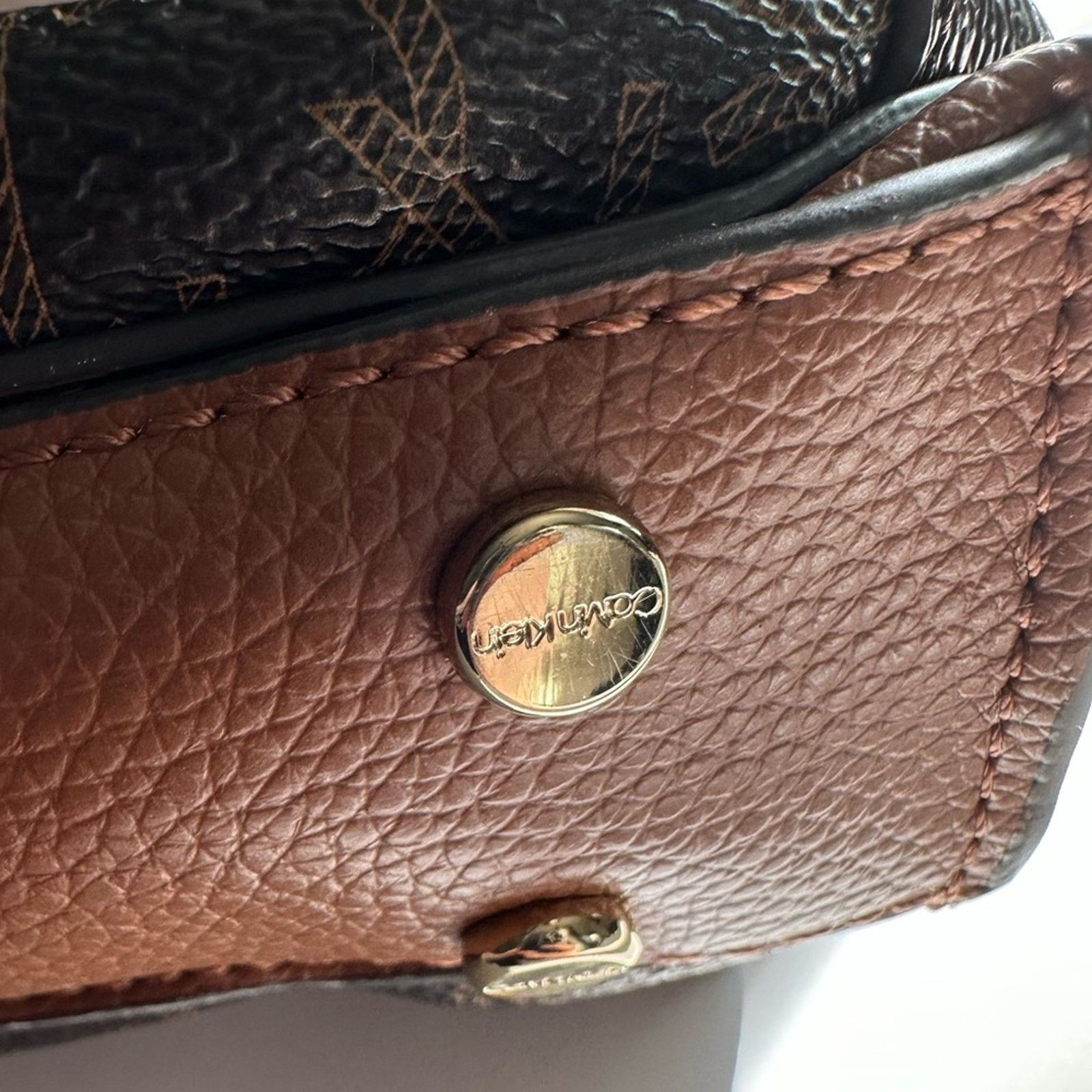 Calvin Klein New Original Calvin Klein Handbag Signature Square Satchel Size ONE SIZE - 10 Thumbnail