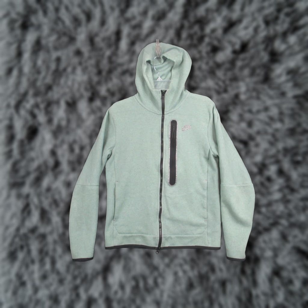 Nike Nike Hoodie Womens Small Green Full Zip Fleece Chest Zip Pocket DR9150-361 Size S / US 4 / IT 40 - 1 Thumbnail