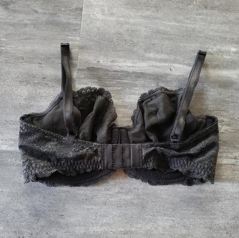 Designer Black Lace Detailed VS Unlined Demi Bra Size ONE SIZE - 2 Thumbnail