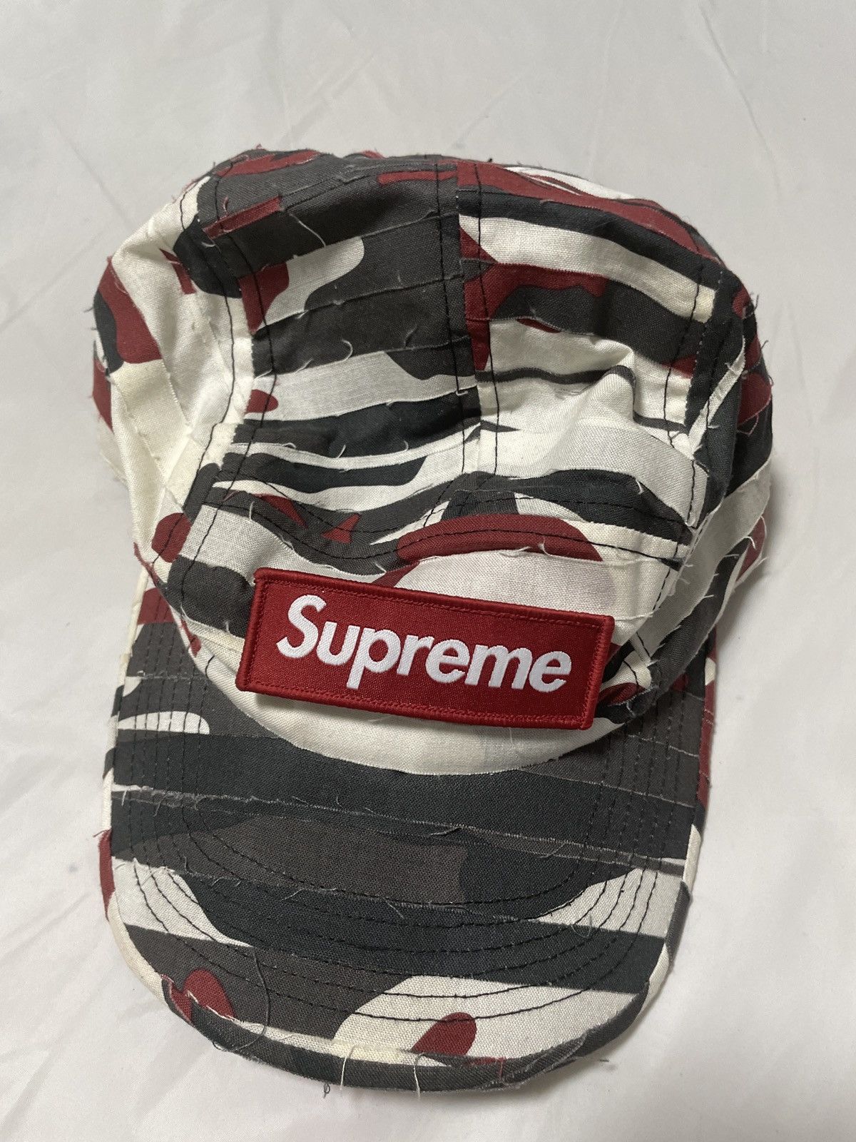 Supreme Supreme tiger camo camp hat Size ONE SIZE - 1 Thumbnail