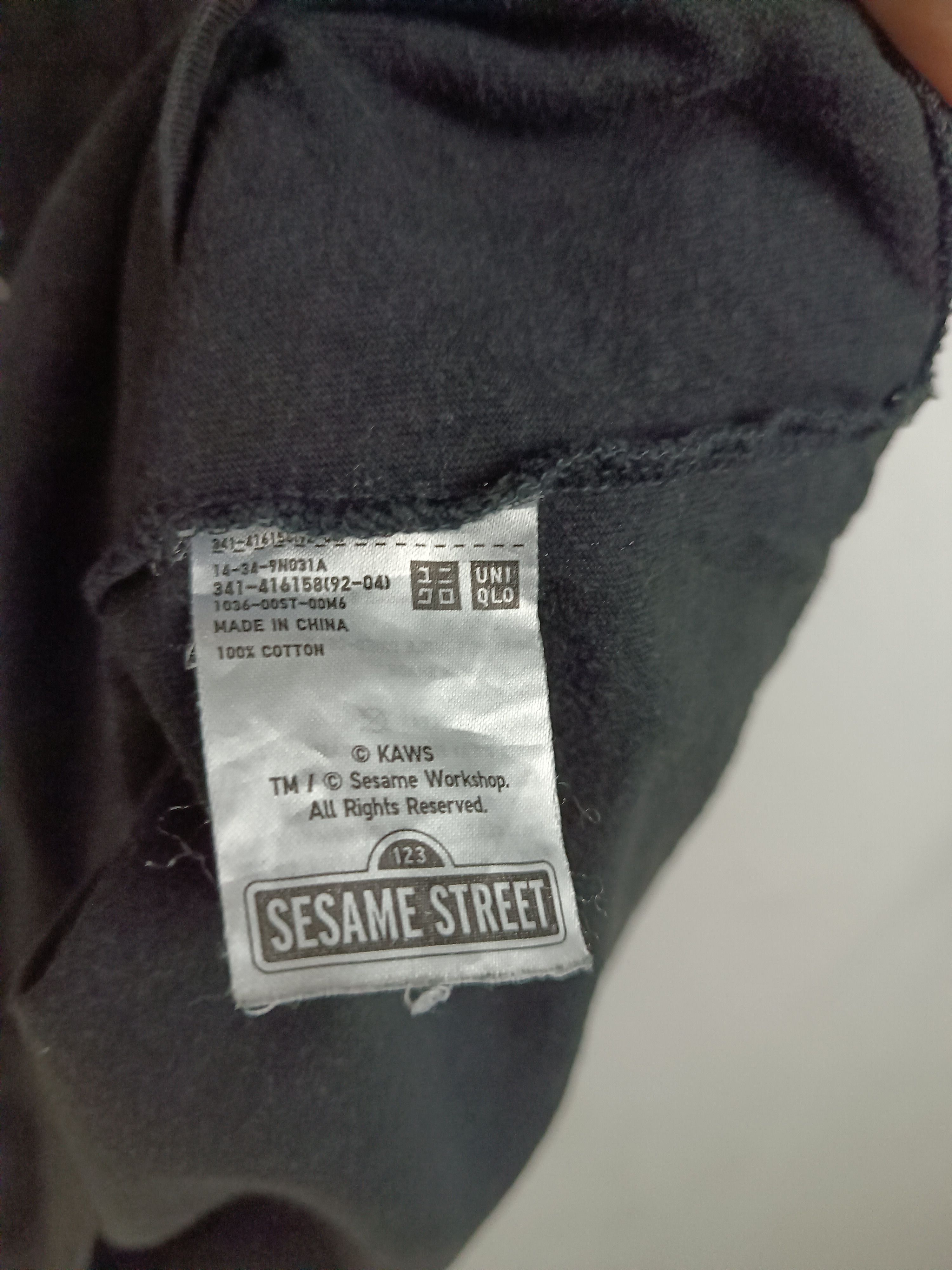 Kaws VINTAGE FADED KAWS X SESAME STREET POCKET TEE VERY RARE Size US L / EU 52-54 / 3 - 18 Thumbnail