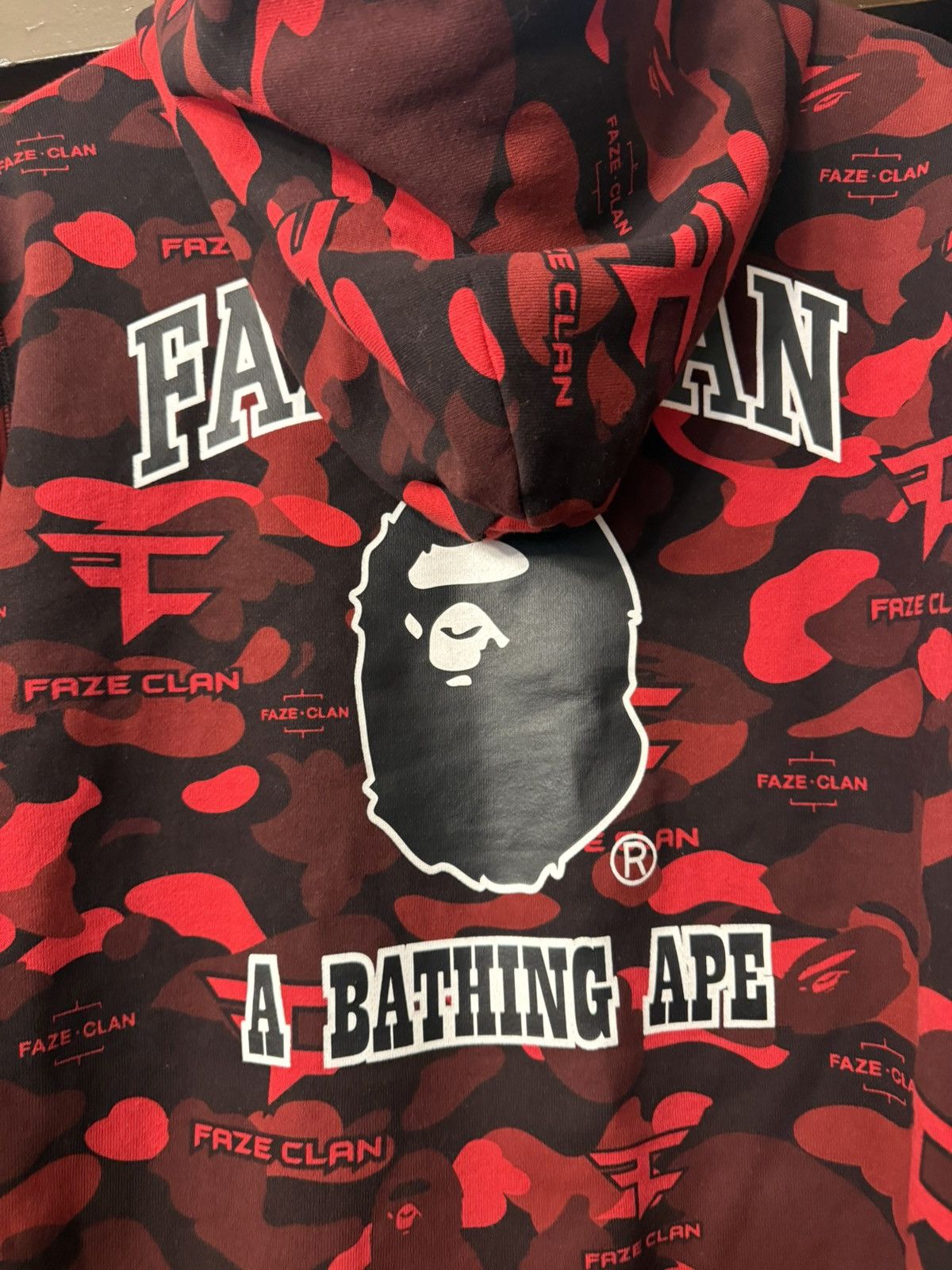 Bape BAPE x FAZE CLAN FULL ZIP HOODIE RED LARGE Size US L / EU 52-54 / 3 - 12 Thumbnail