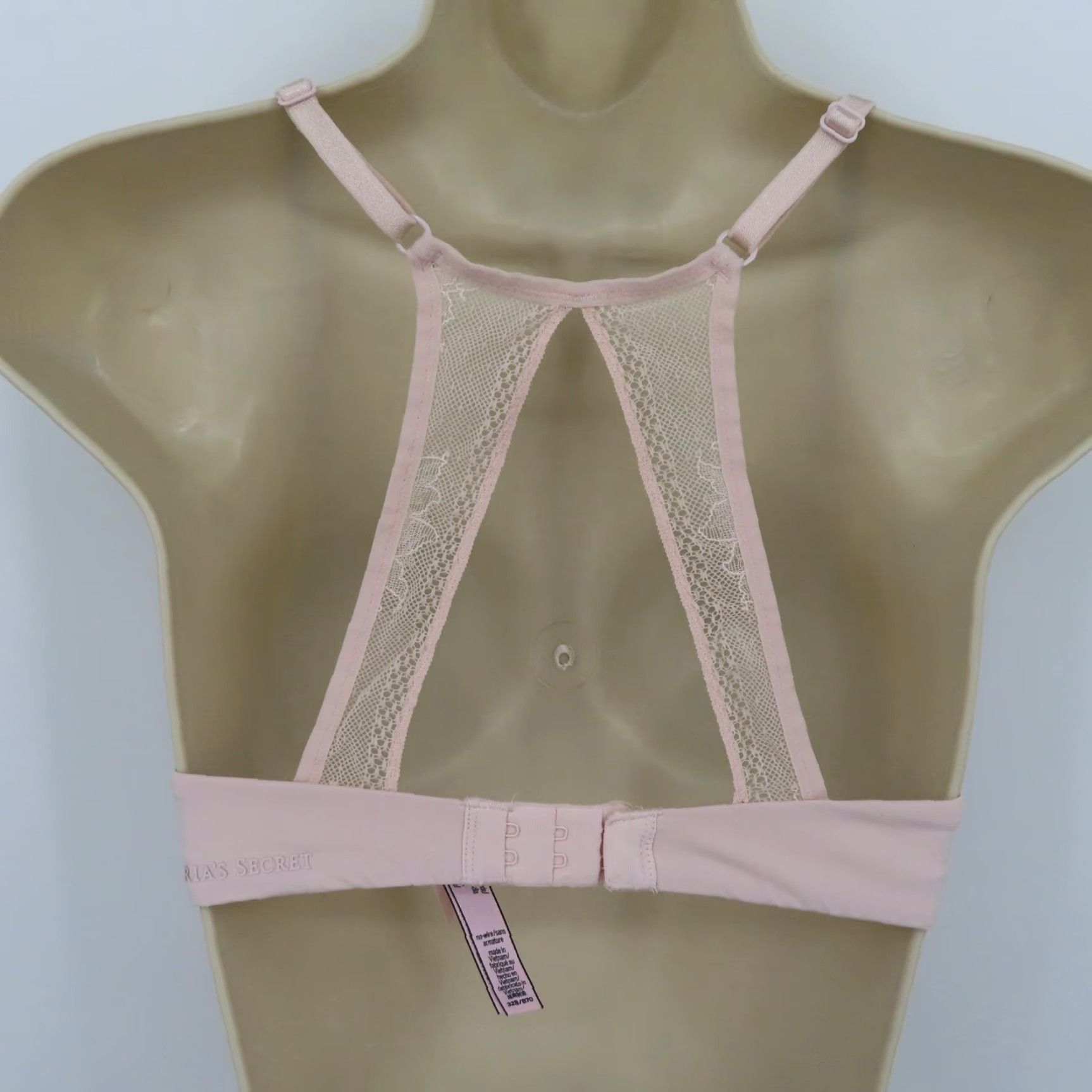 Victoria's Secret Victoria's Secret Bra 32B Wireless Lined Pink Back Lace Accent T-shirt Bra Womens 32B Size ONE SIZE - 7 Thumbnail