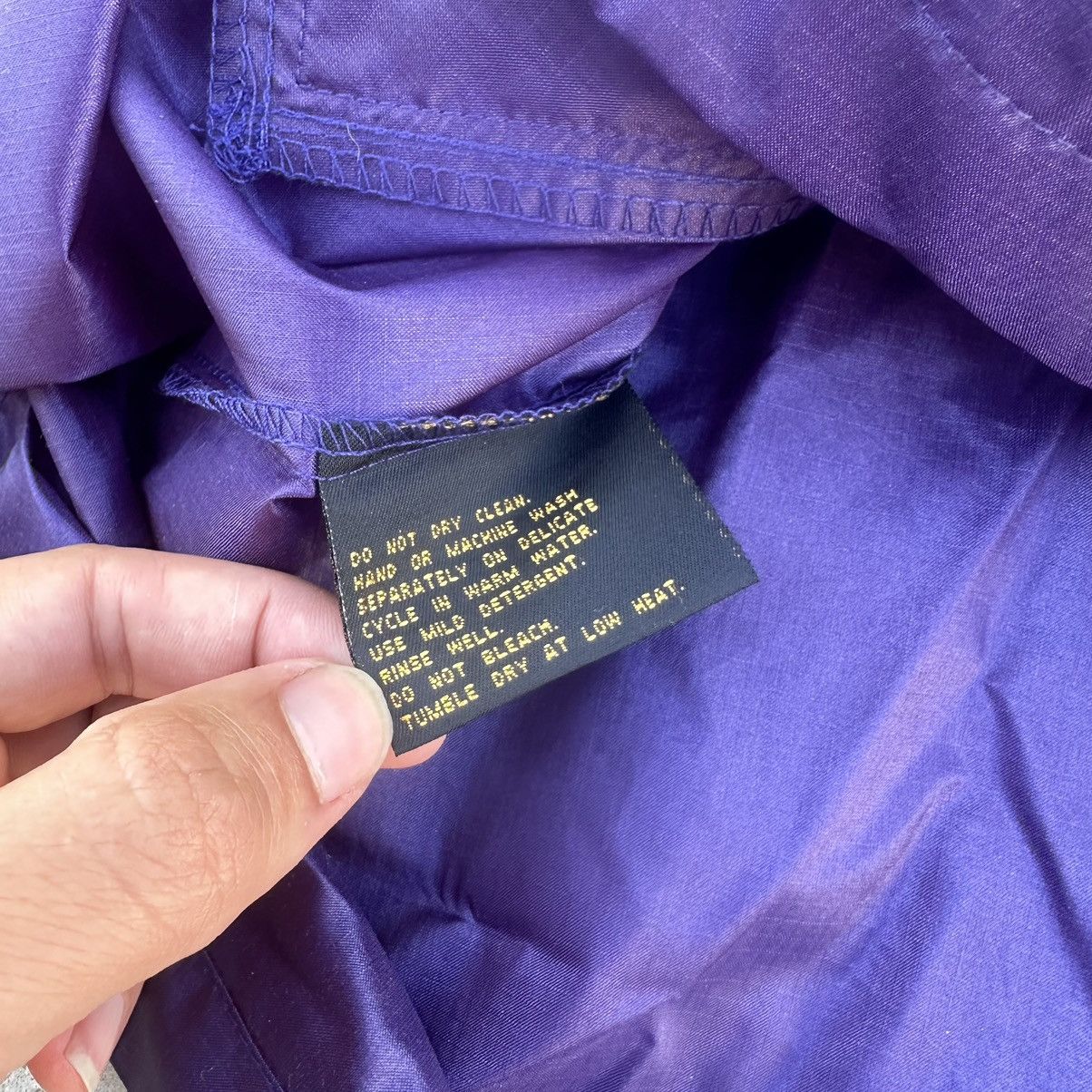 Eddie Bauer VTG 90’s Eddie Bauer Purple Hooded Windbreaker Anorak Size US M / EU 48-50 / 2 - 4 Thumbnail