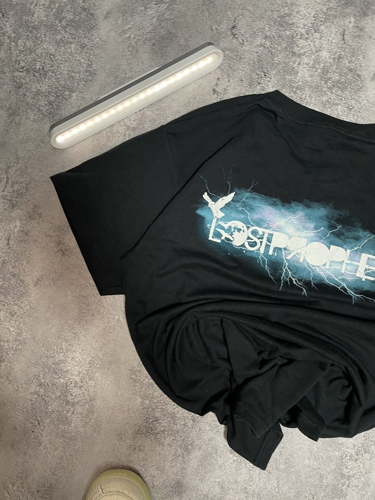 Other Vtg Y2K The Betrayed '09 Thriller Crime Movie Promo Tee L Size US L / EU 52-54 / 3 - 8 Thumbnail
