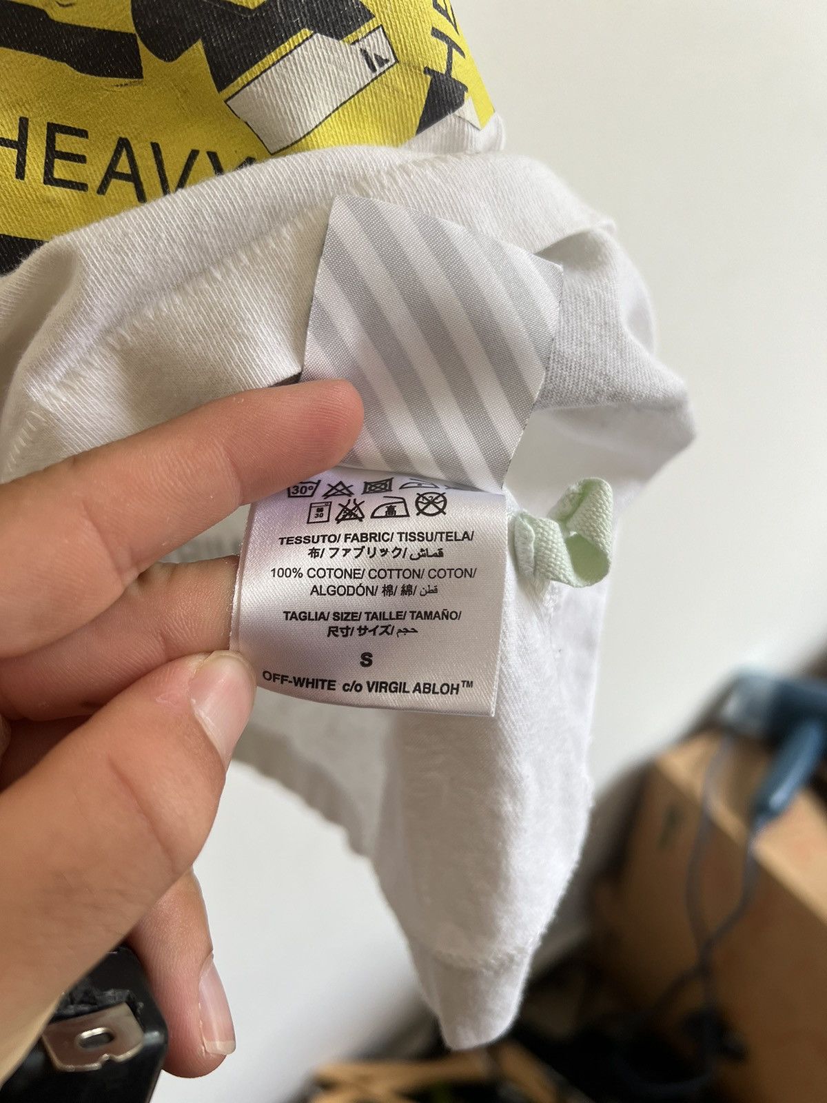 Off-White Off white spray paint TEE Size US S / EU 44-46 / 1 - 10 Thumbnail