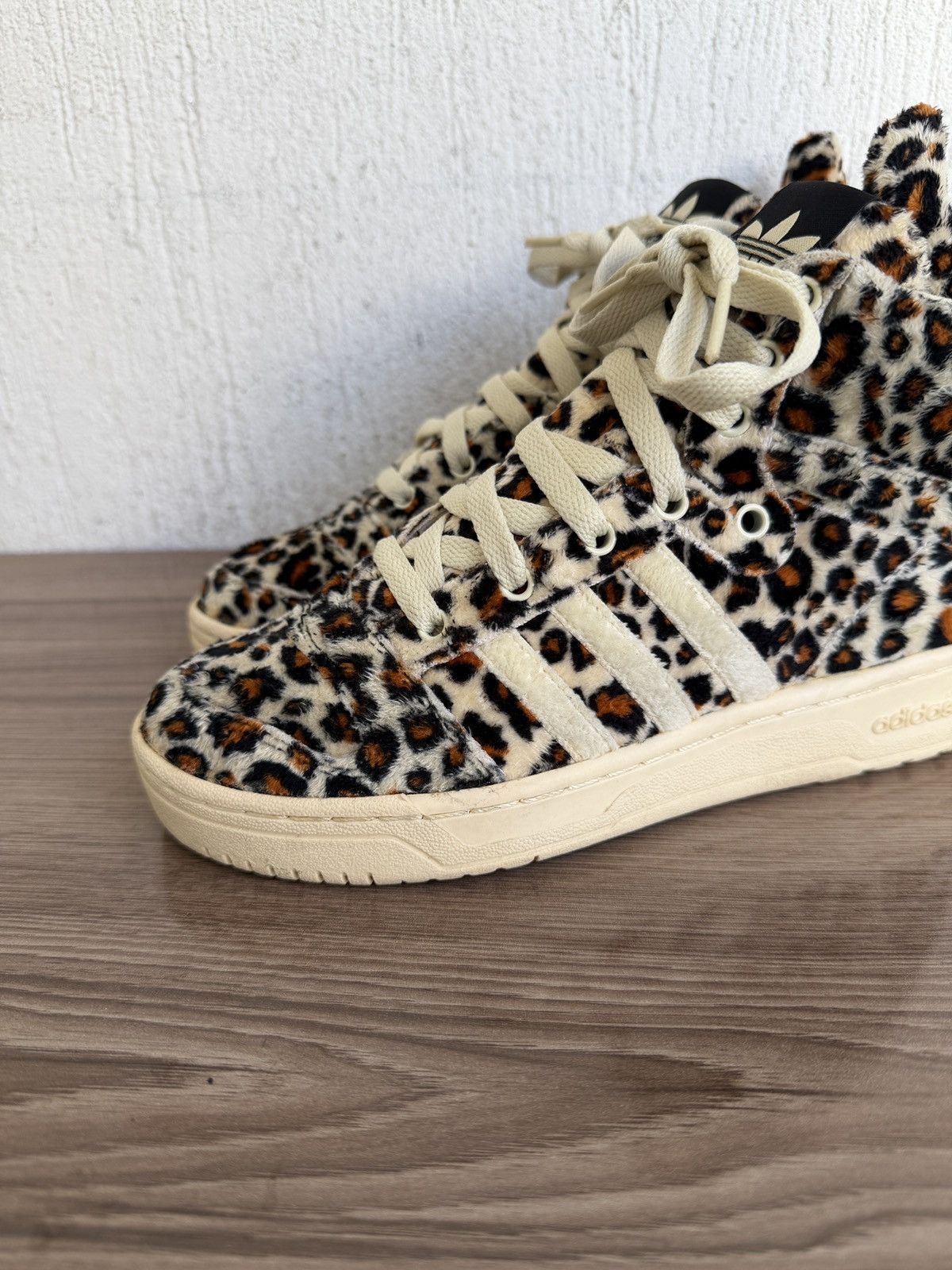 Jeremy Scott Js leopard tail sneaker Size US 6 / IT 36 - 13 Thumbnail