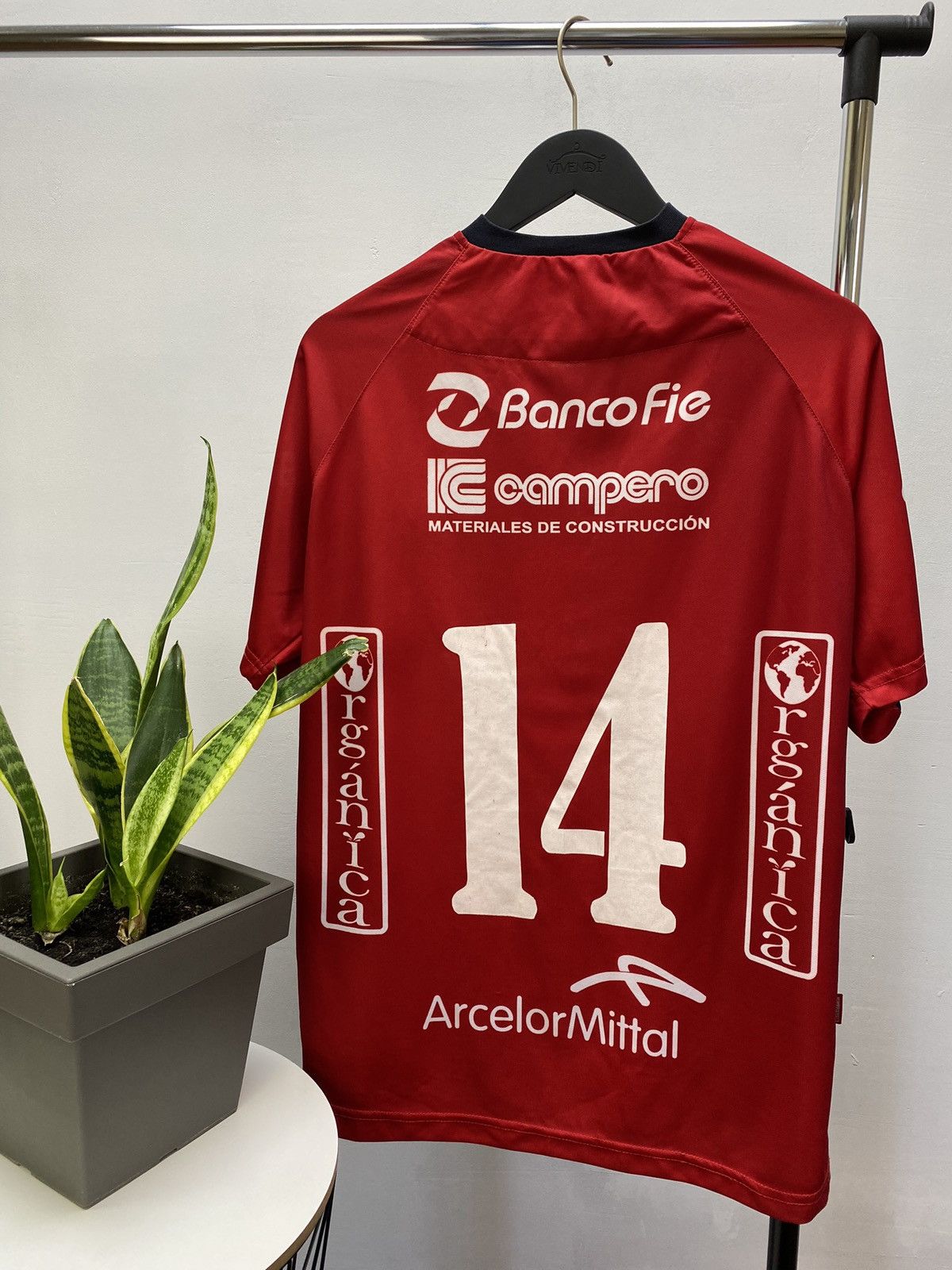 Vintage Jorge Wilstermann #14 Home Soccer Jersey 2014 2015 Bolivian Size US L / EU 52-54 / 3 - 1 Thumbnail