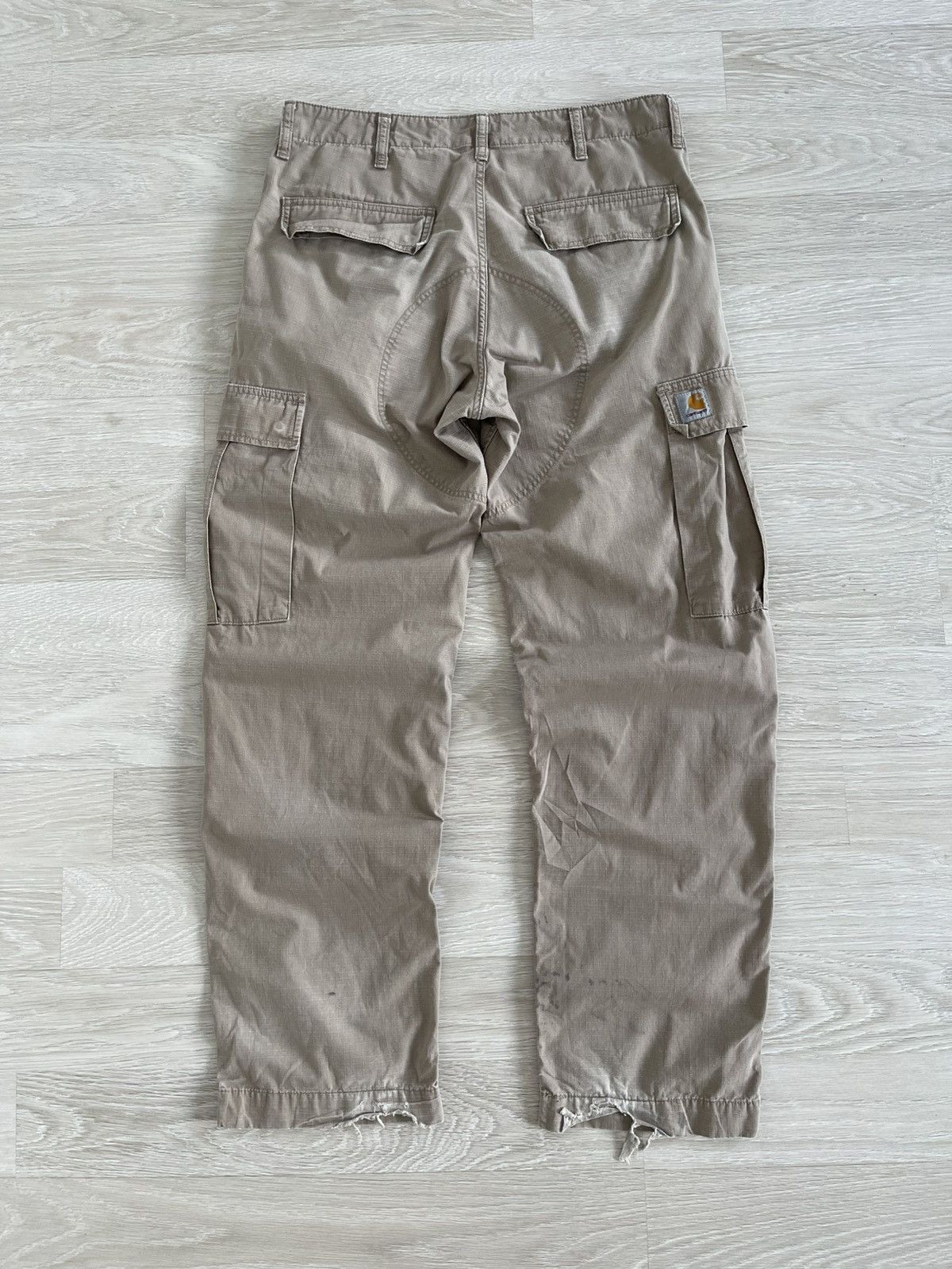 Carhartt Carhartt Work Used Distressed Regular Cargo Pants Size US 32 / EU 48 - 1 Thumbnail