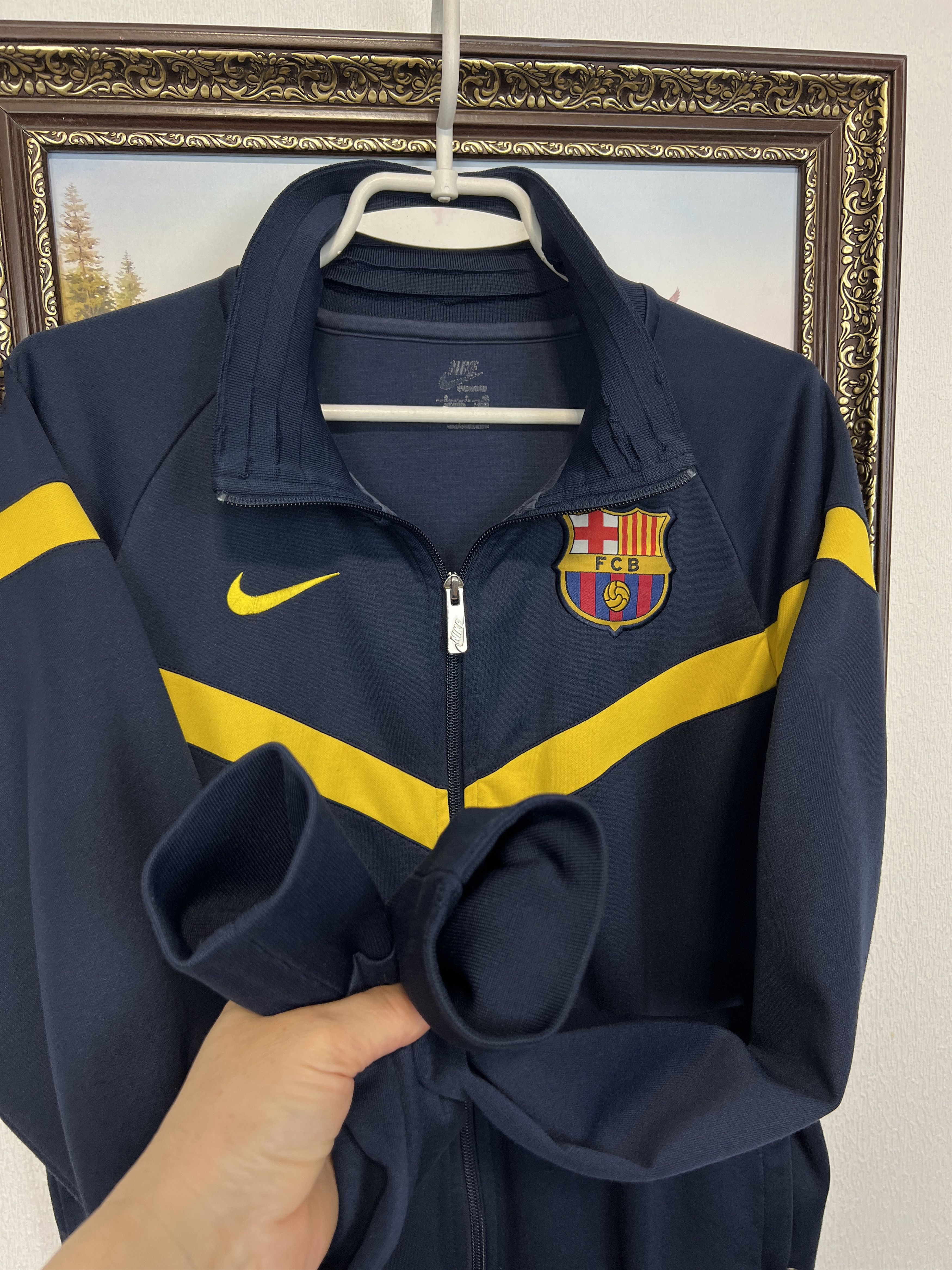 Nike Nike FC Barcelona Football Jacket Soccer Track Top Rare Hype Size US S / EU 44-46 / 1 - 6 Thumbnail