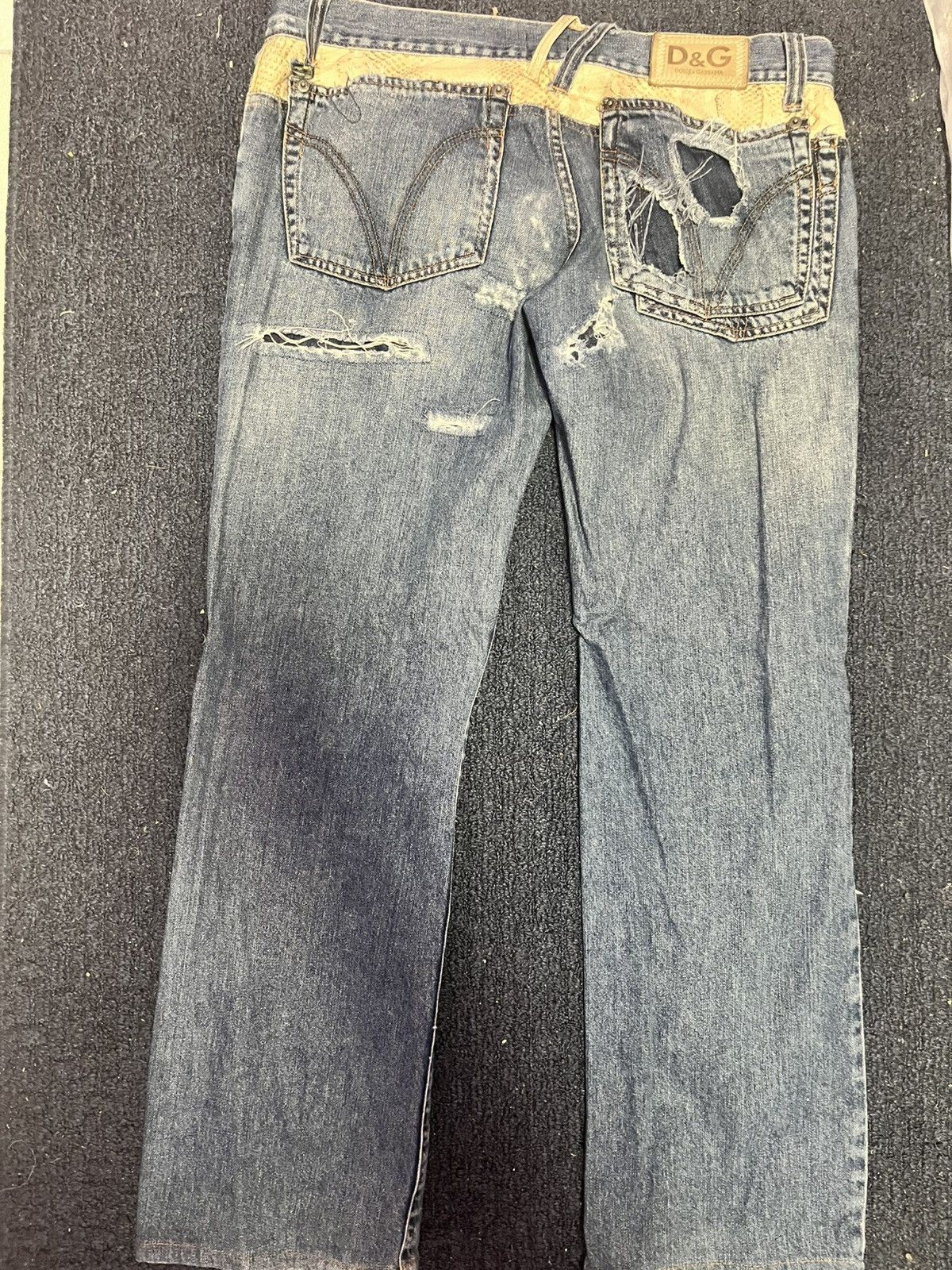 Designer × Dolce & Gabbana Dolce and Gabbana Distressed denim Size US 34 / EU 50 - 4 Thumbnail
