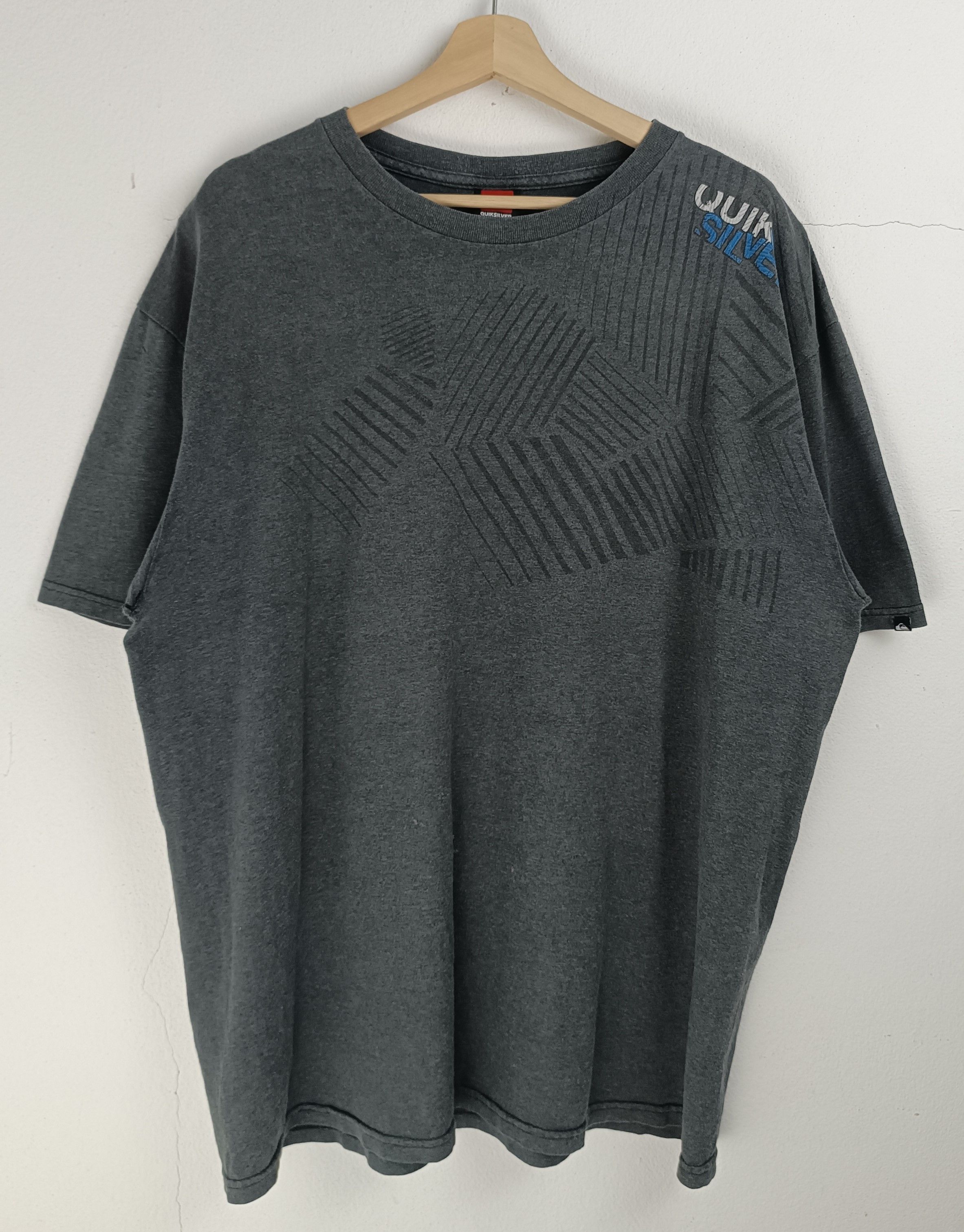 Quiksilver VINTAGE Y2K QUIKSILVER BACKHIT TEE O'NEILL RVCA SURF SKI Size US XL / EU 56 / 4 - 4 Thumbnail