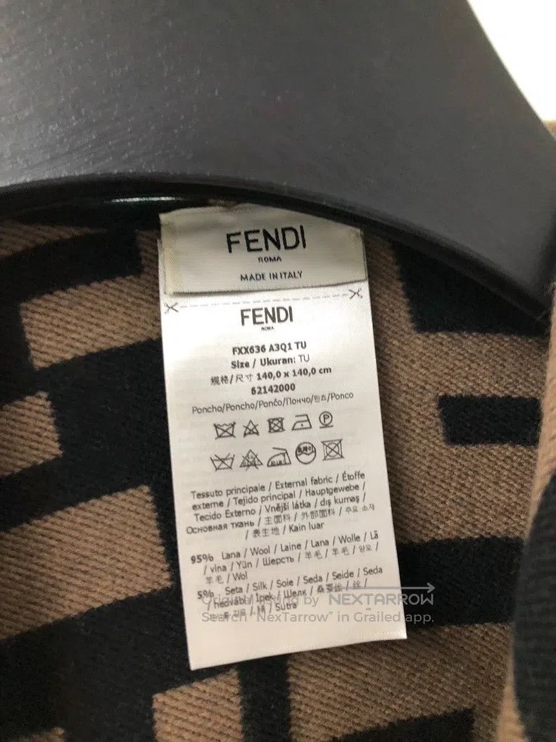 Fendi Fendi size 140*140cm Pashmina/Shades of Brown, Black, and G Size ONE SIZE - 5 Thumbnail