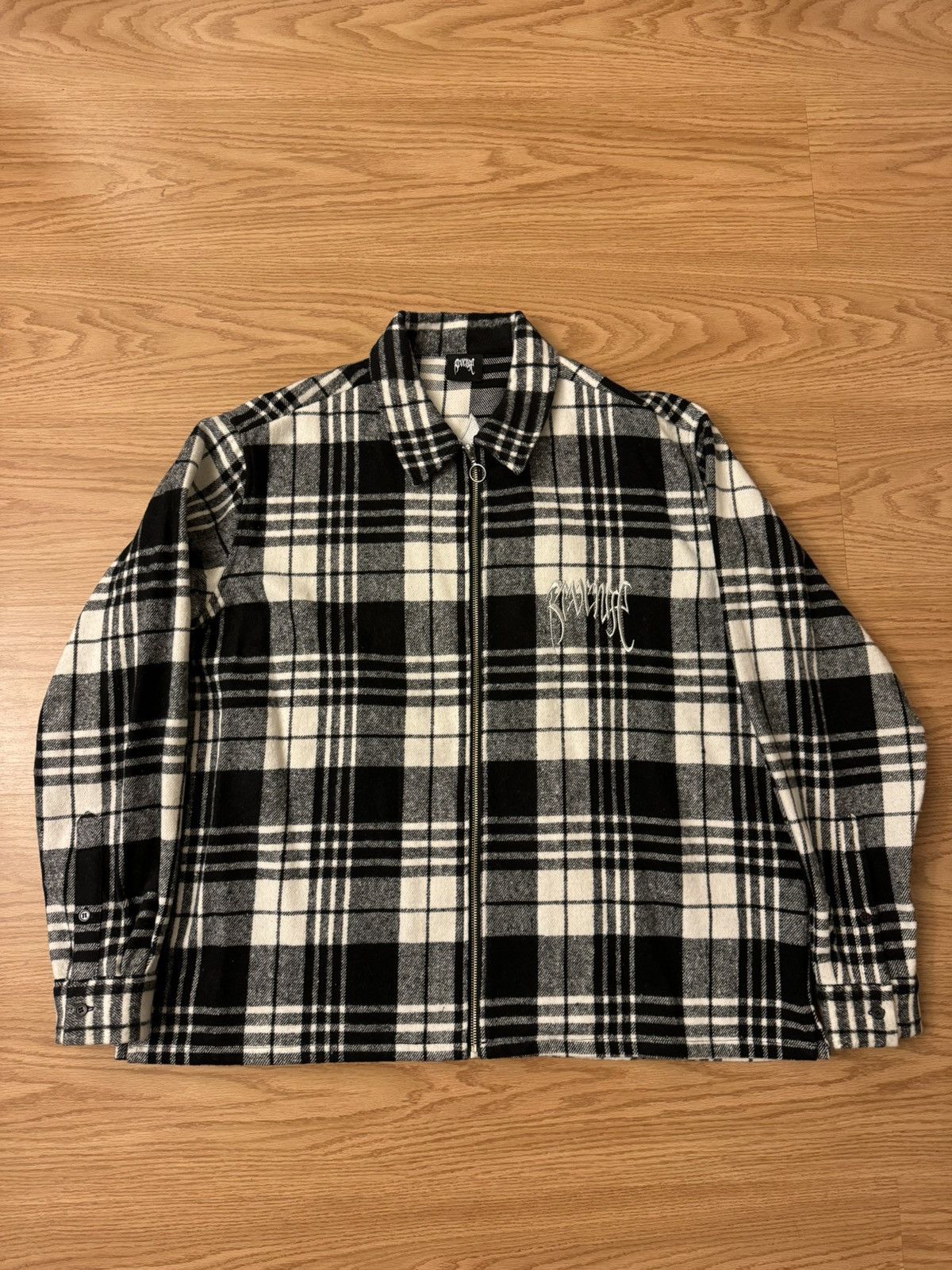 Revenge Revenge Black Embroidered Flannel Size US L / EU 52-54 / 3 - 1 Thumbnail