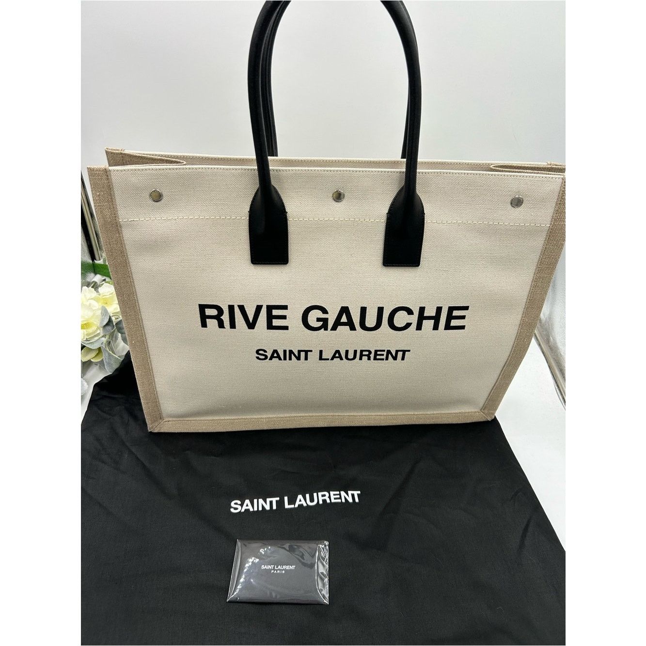 Saint Laurent Paris Saint Laurent Rive Gauche Canvas Tote Bag in Cream and Black Size ONE SIZE - 3 Thumbnail