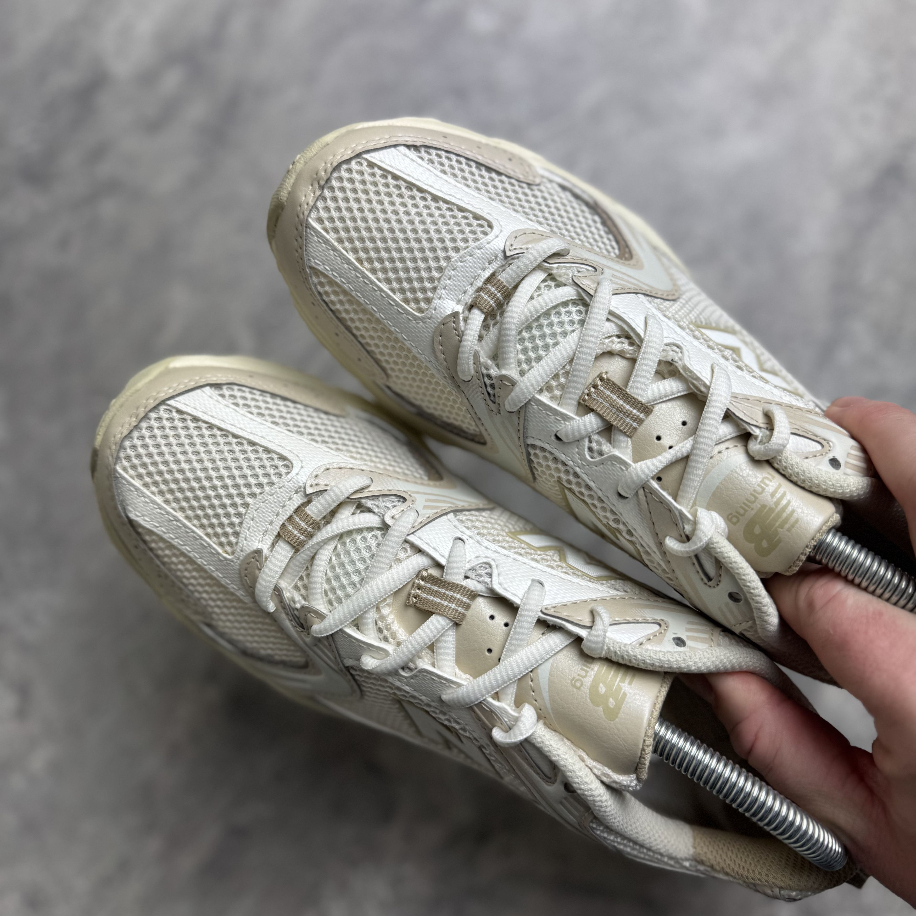 New Balance New Balance 530 “Beige / Angora” — New (No Box) Size US 7.5 / EU 40-41 - 2 Thumbnail