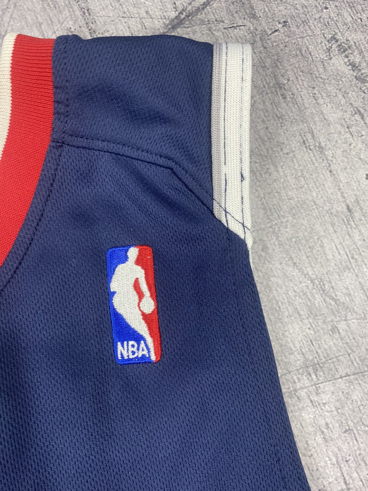 NBA × Vintage Vintage Adidas NBA Atlanta Smith 5 Size US S / EU 44-46 / 1 - 6 Thumbnail