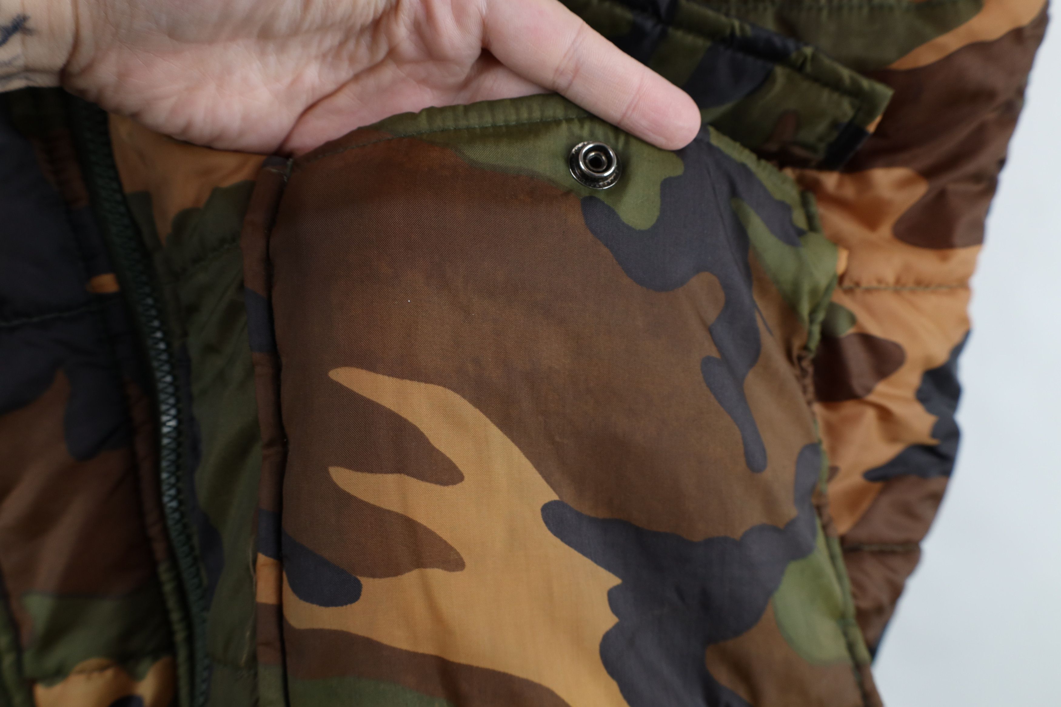 Winchester Vintage 90s Winchester Reversible Camouflage Puffer Jacket Size US L / EU 52-54 / 3 - 7 Thumbnail