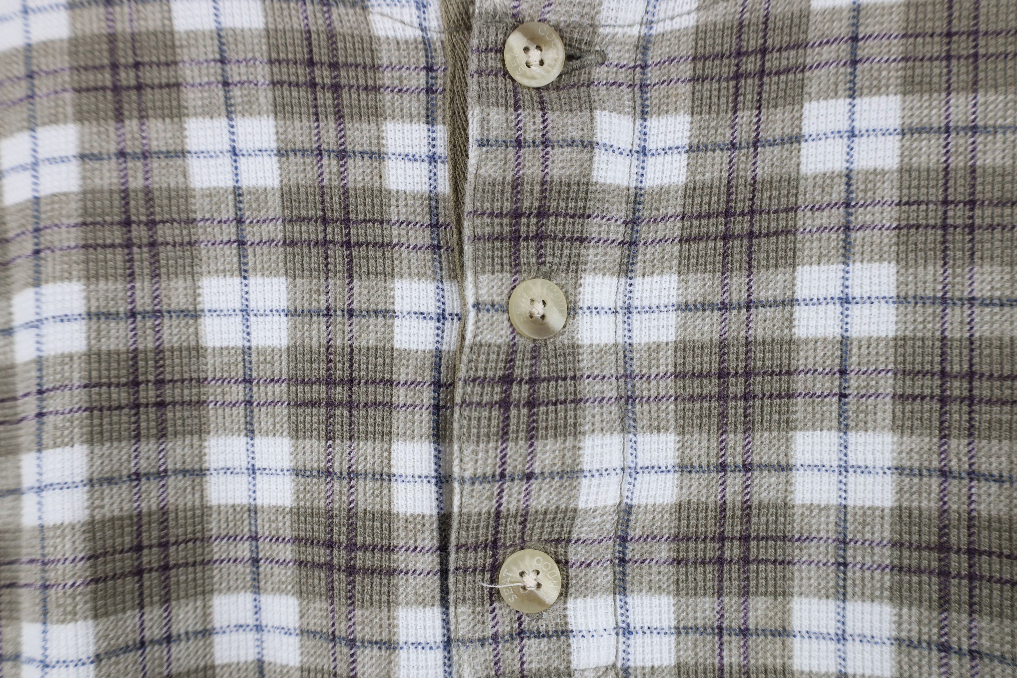 Vintage Vintage 90s Streetwear Thermal Knit Henley T-Shirt Plaid USA Size US M / EU 48-50 / 2 - 4 Thumbnail